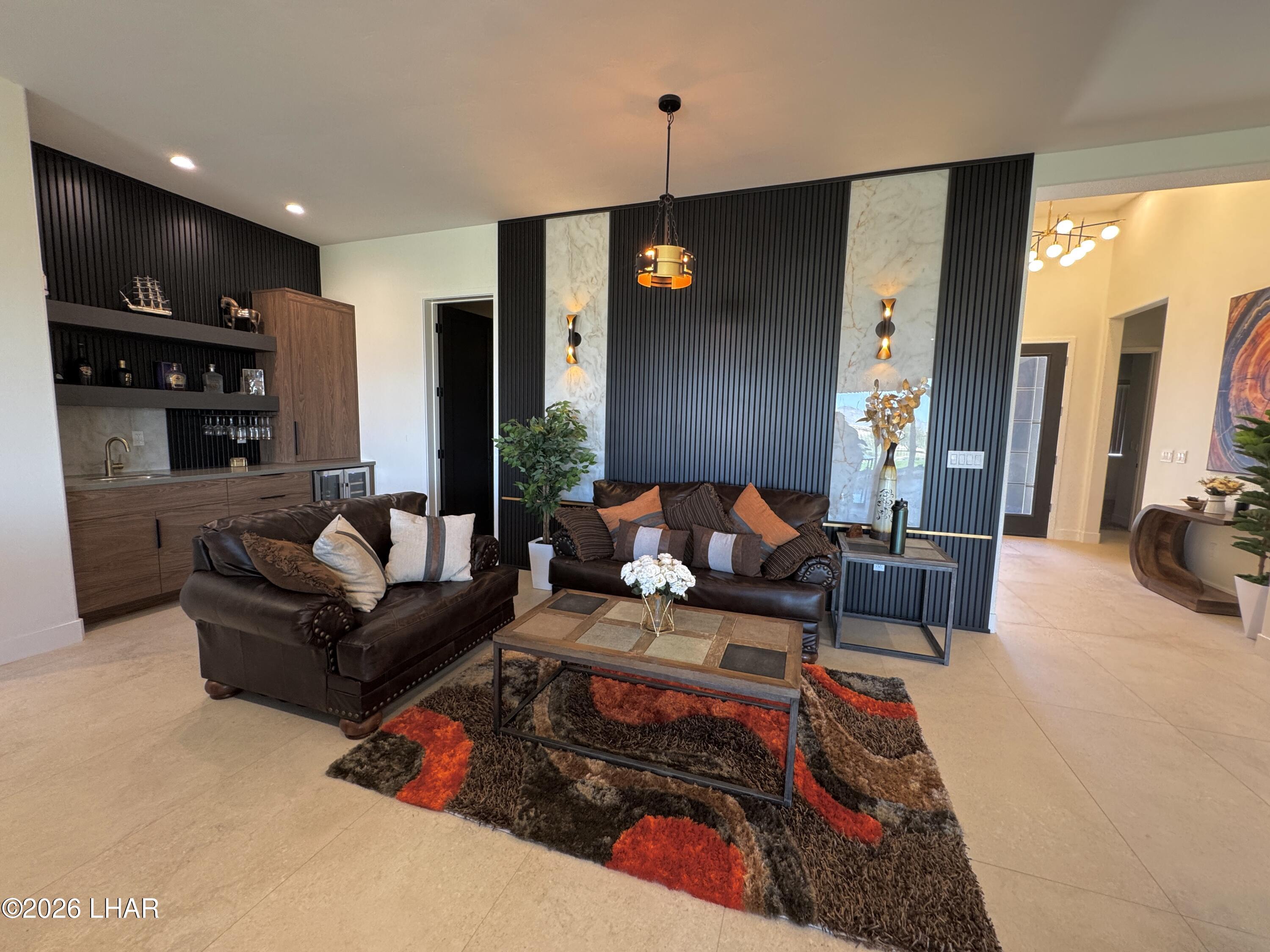 6407 S Calle Serena
