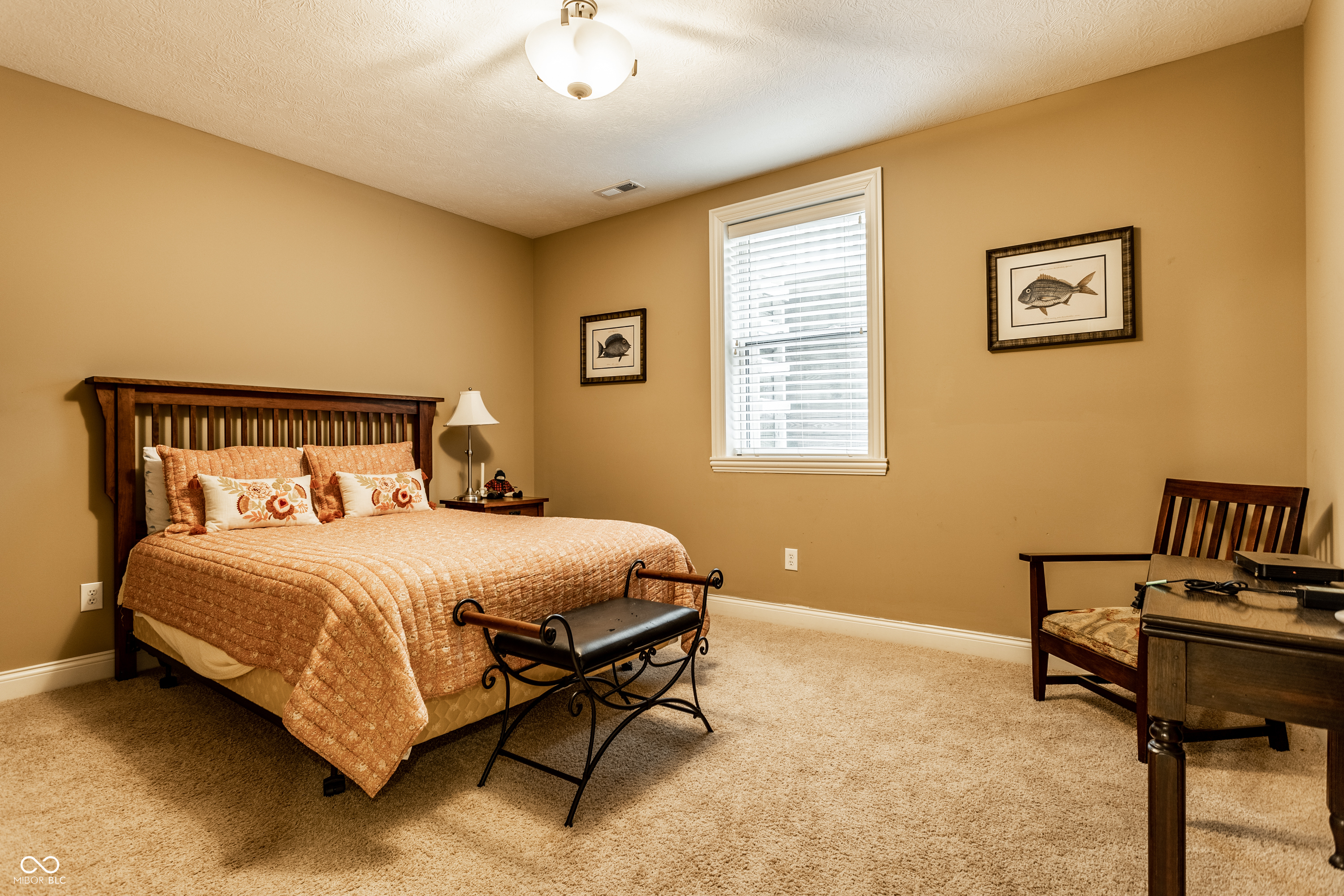 13002 Deerstyne Green Street