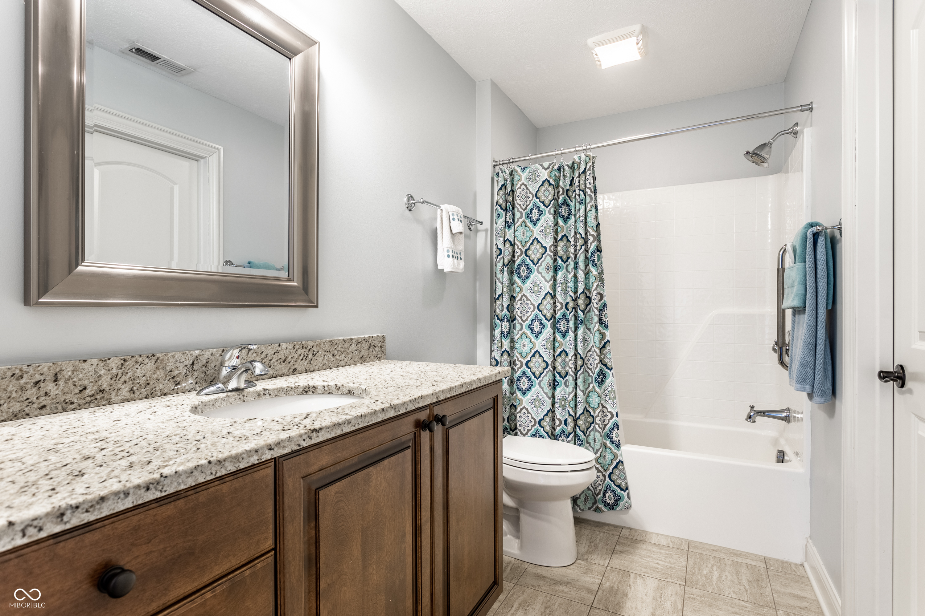 13002 Deerstyne Green Street