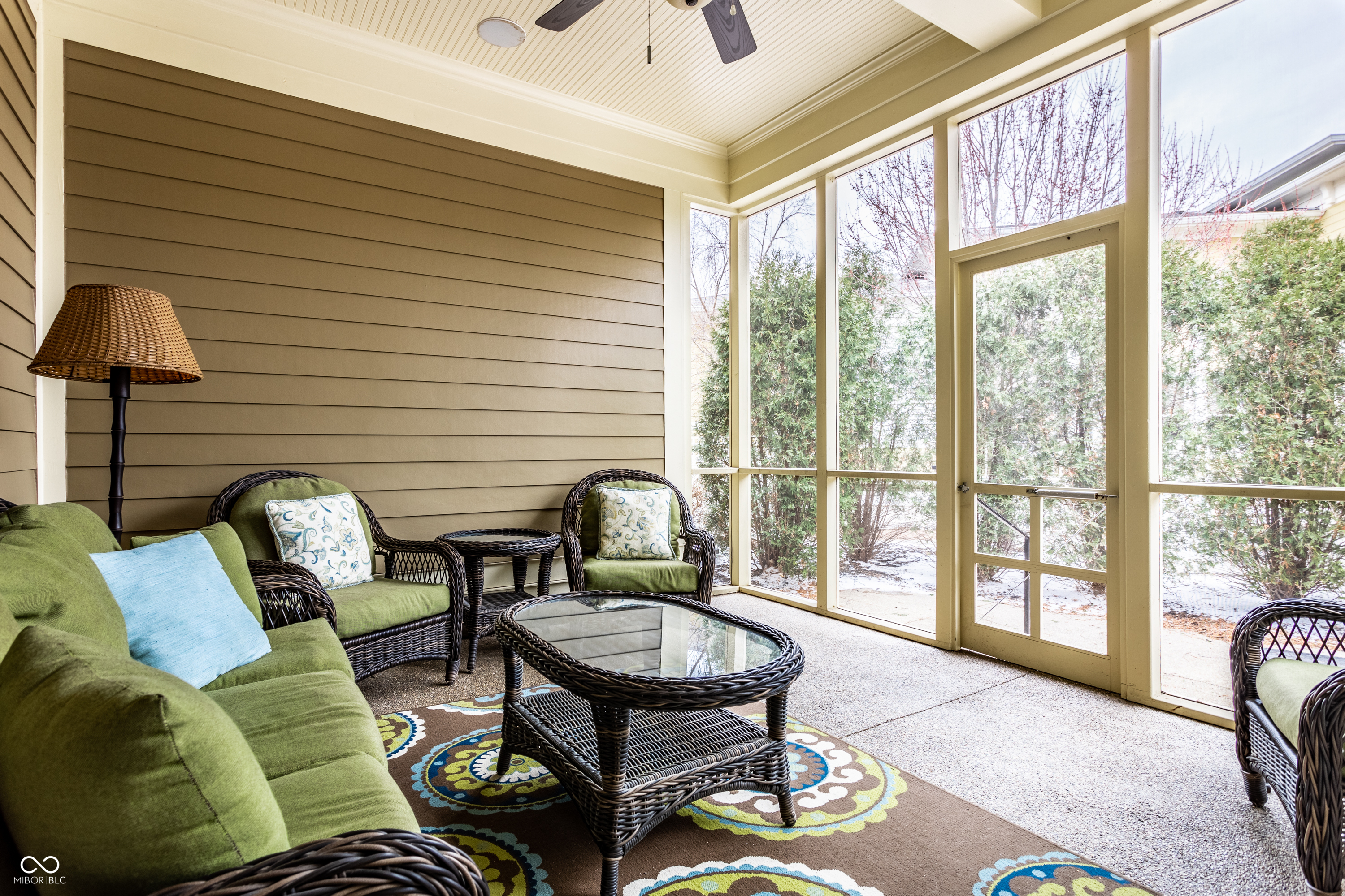 13002 Deerstyne Green Street