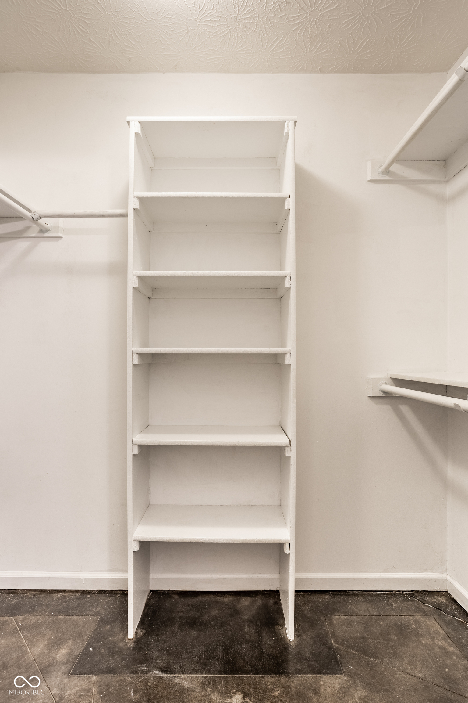 3239 Village Park North Drive