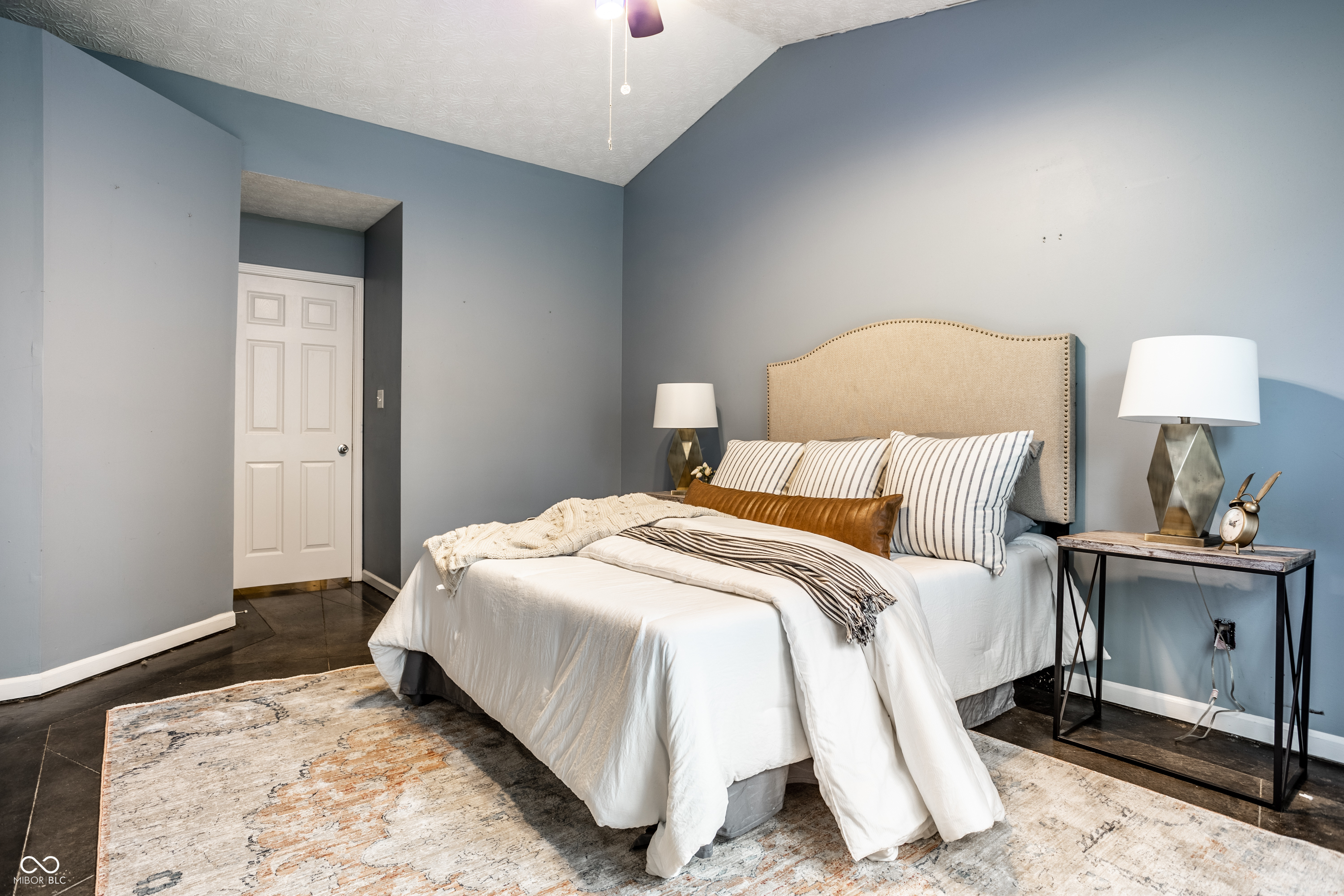 3239 Village Park North Drive