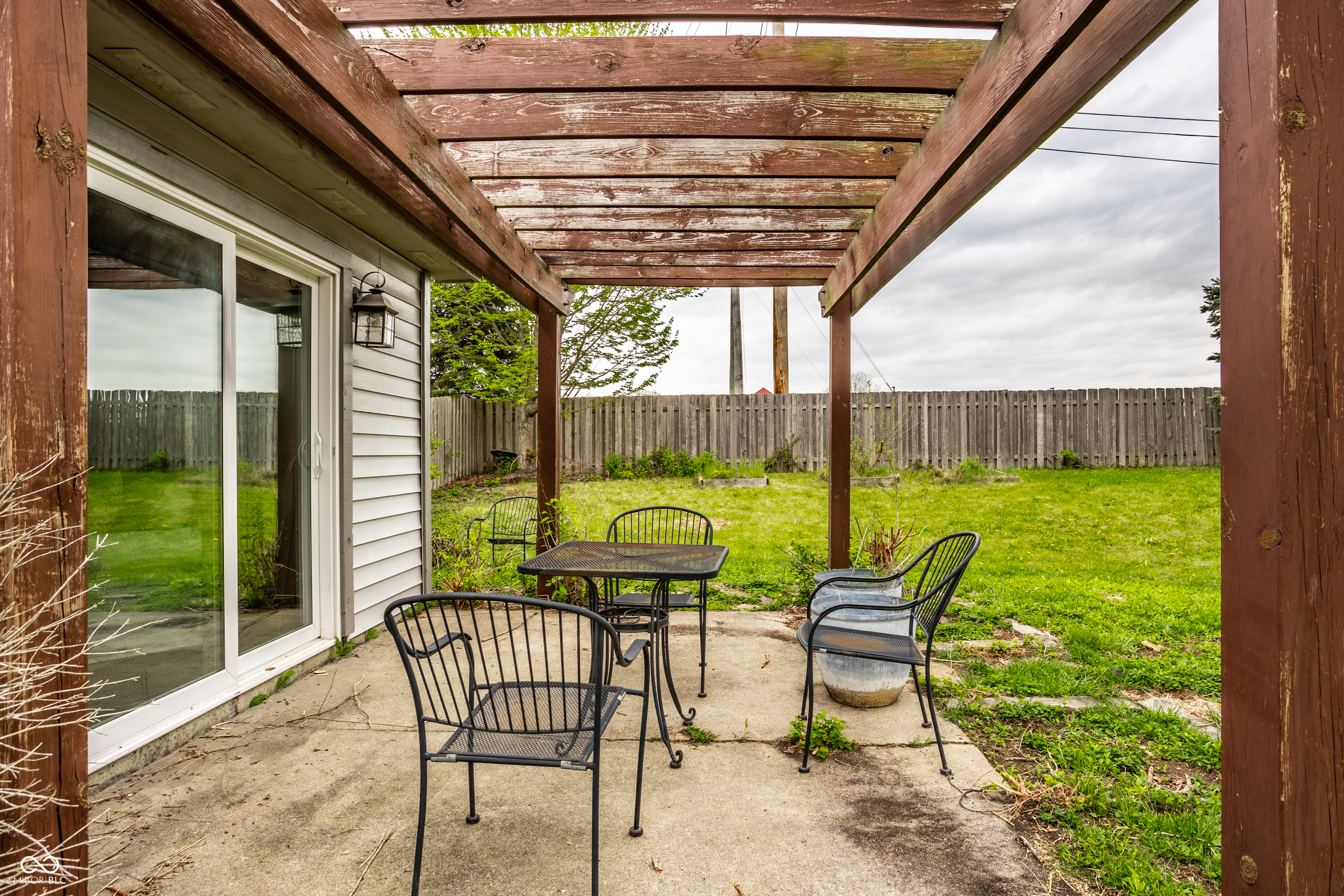 3239 Village Park North Drive