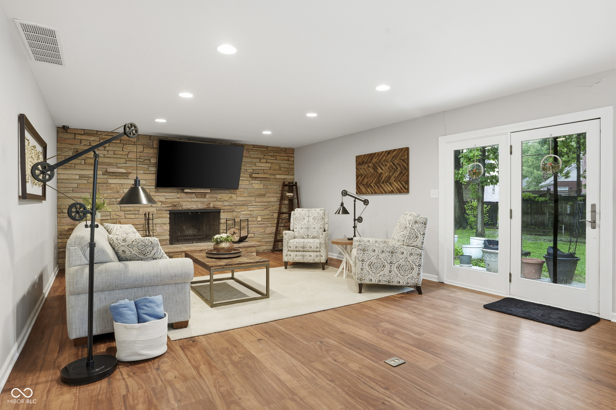 4020 Klintilloch Court