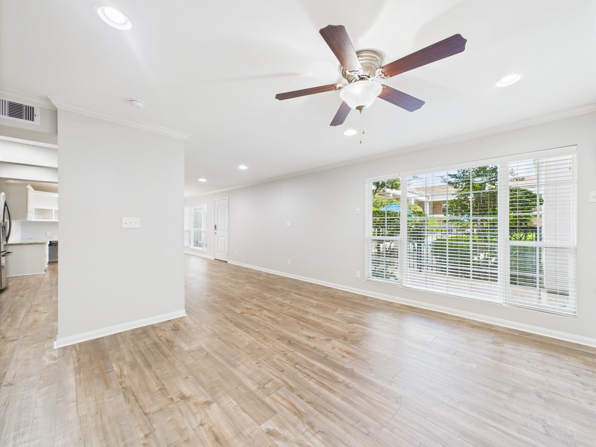 5333 Richmond Avenue # 11