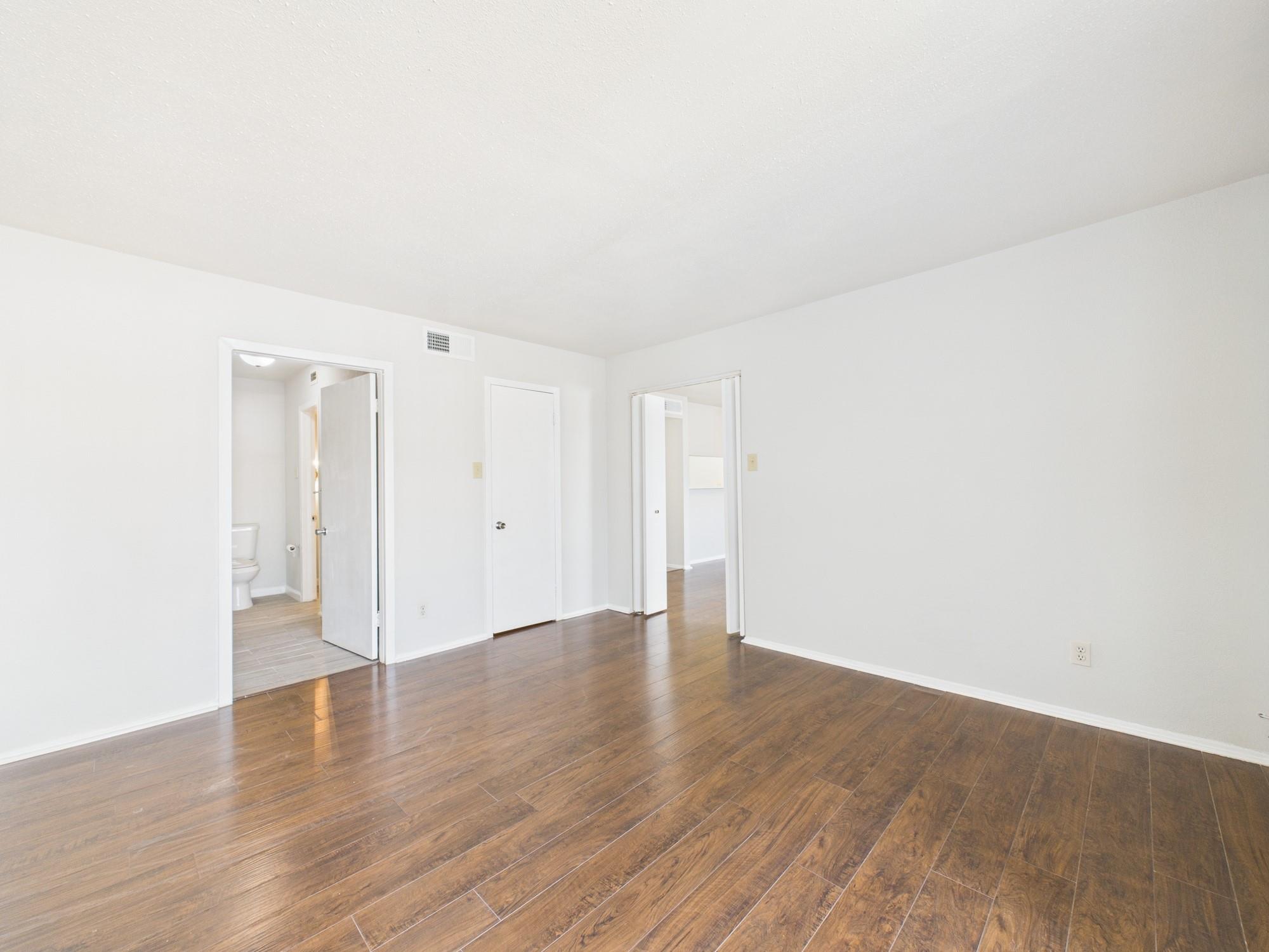 2822 S Bartell Drive # 39