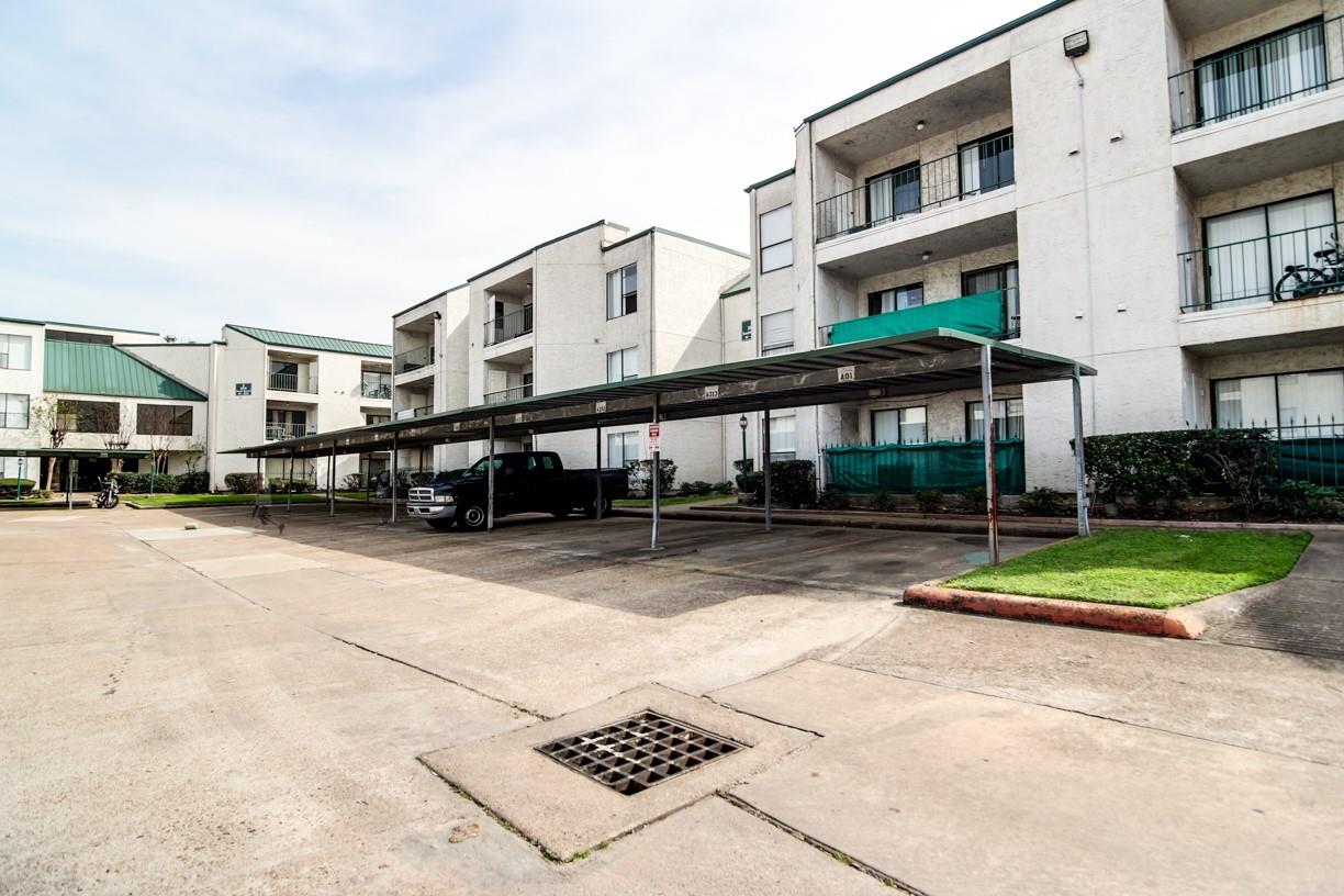 2822 S Bartell Drive # 39