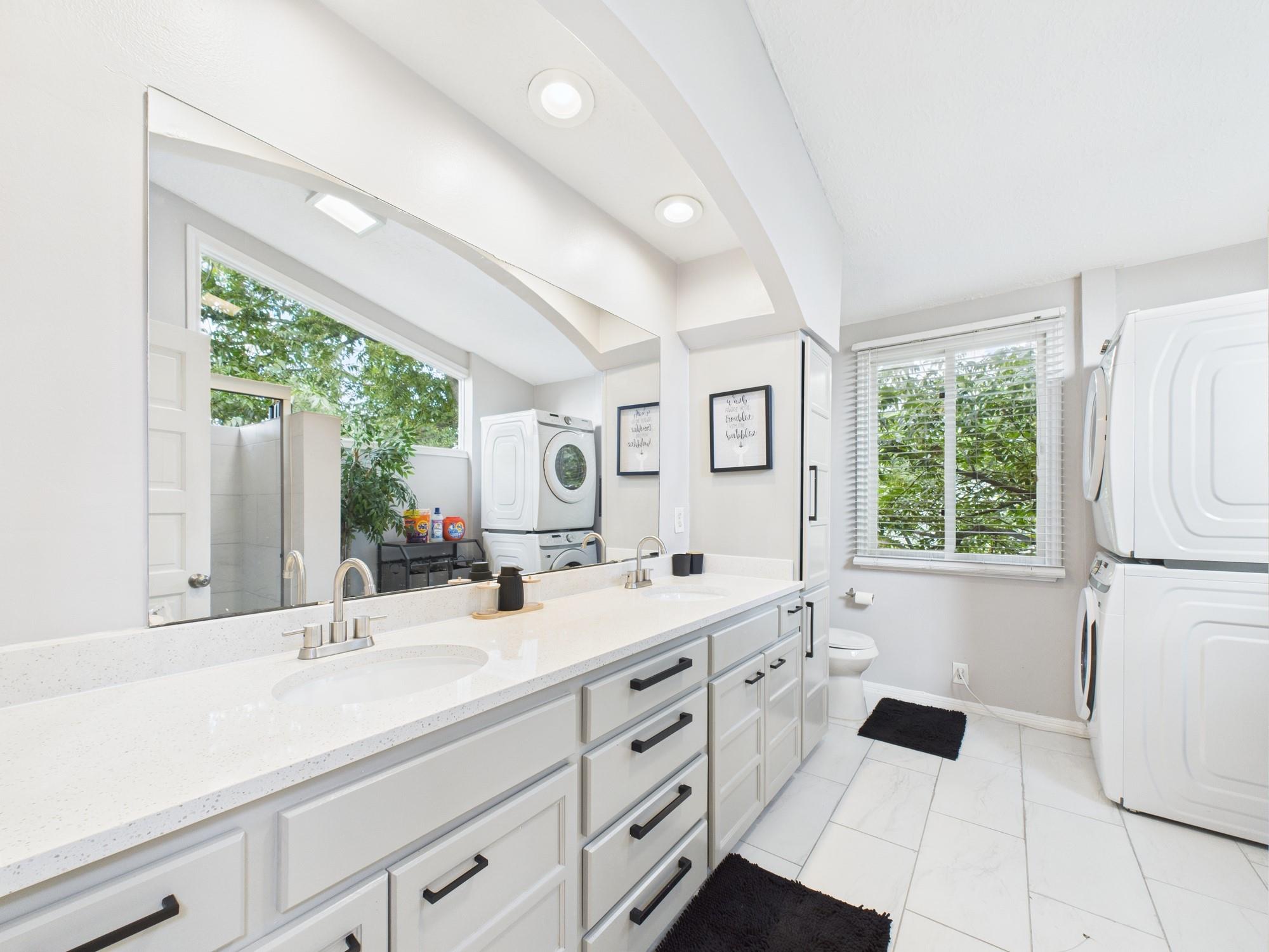 3613 Audubon Place, Houston