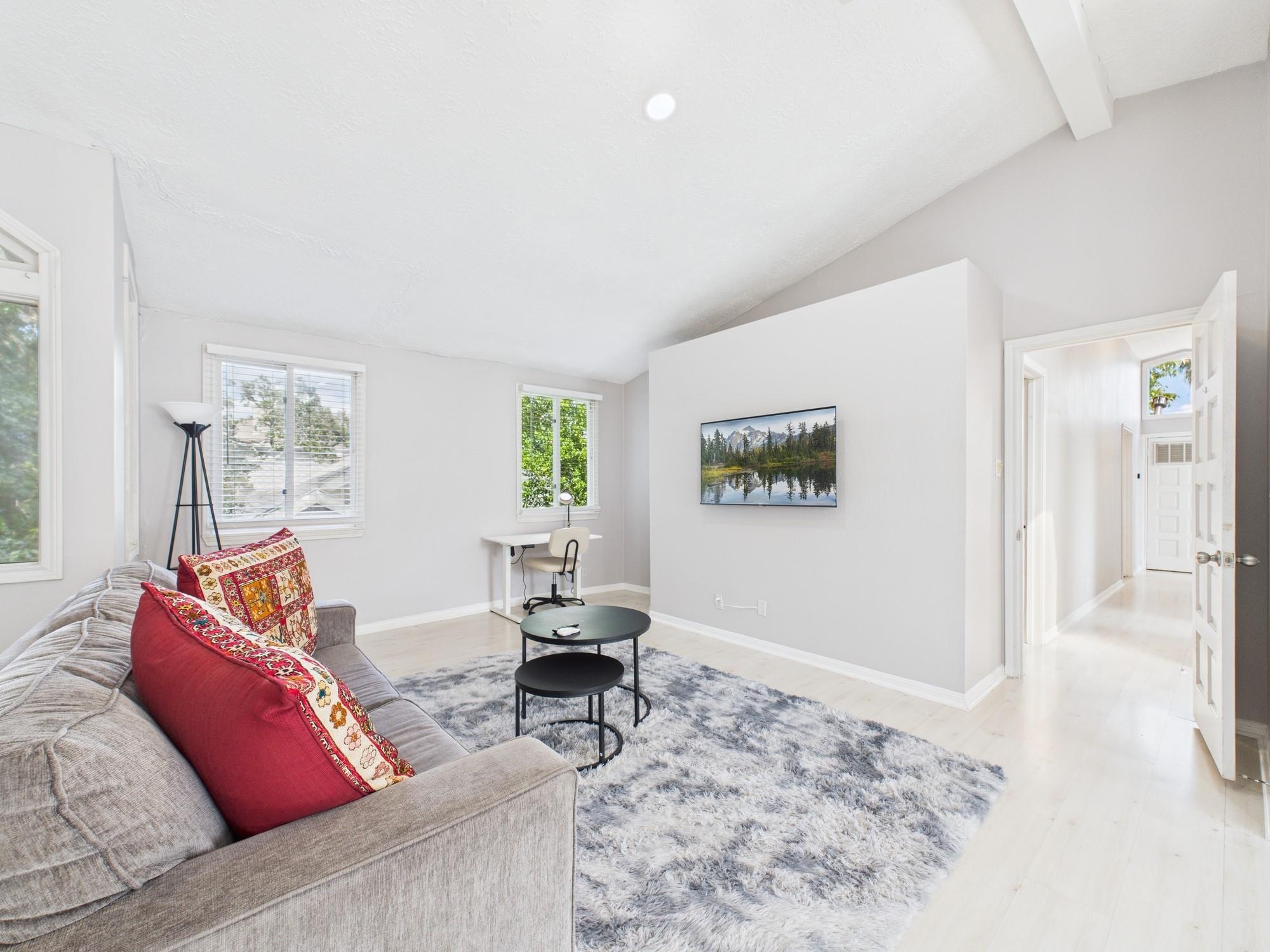 3613 Audubon Place, Houston