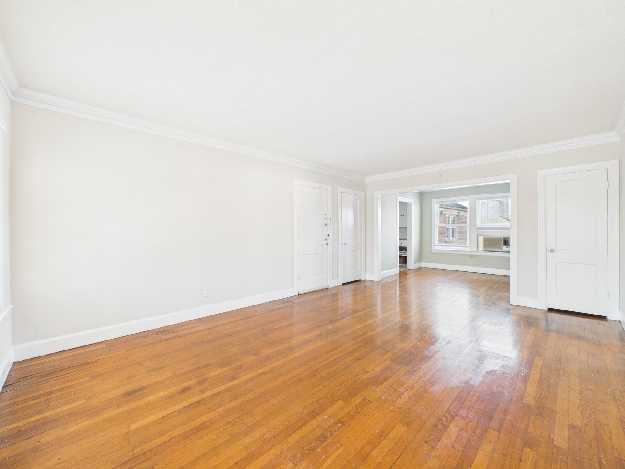 1920 Richmond Avenue # 3