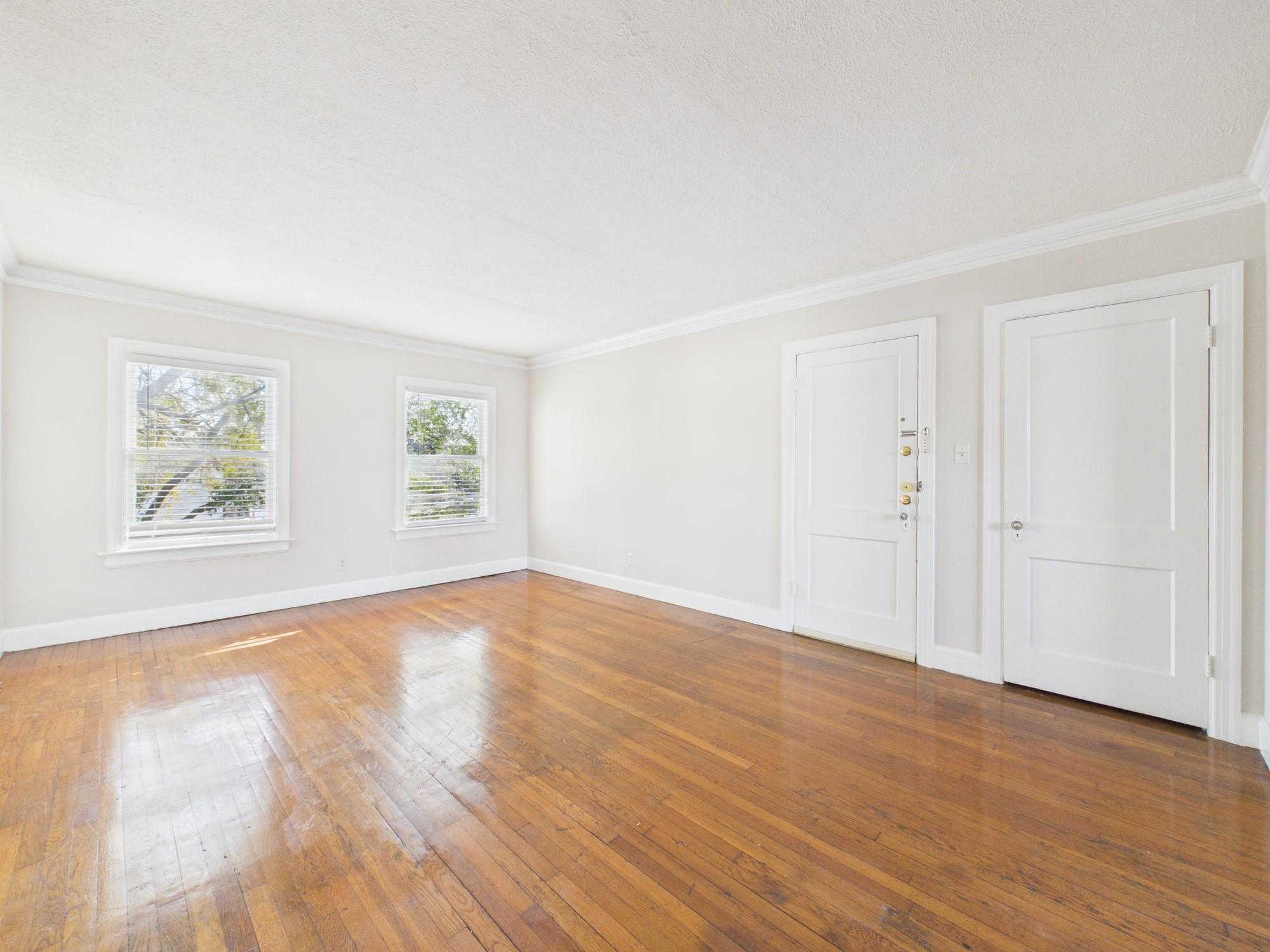 1920 Richmond Avenue # 3