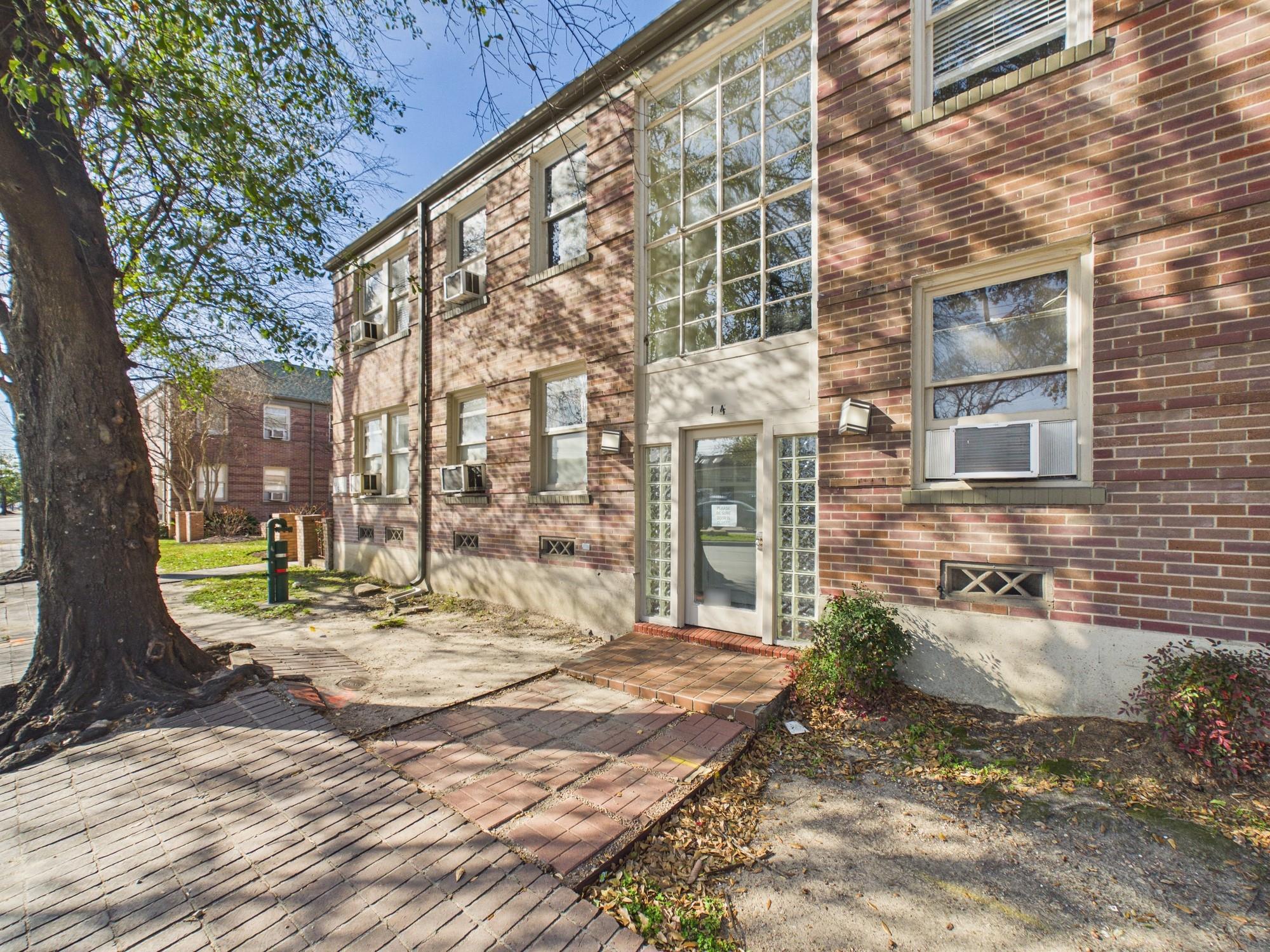 1920 Richmond Avenue # 3