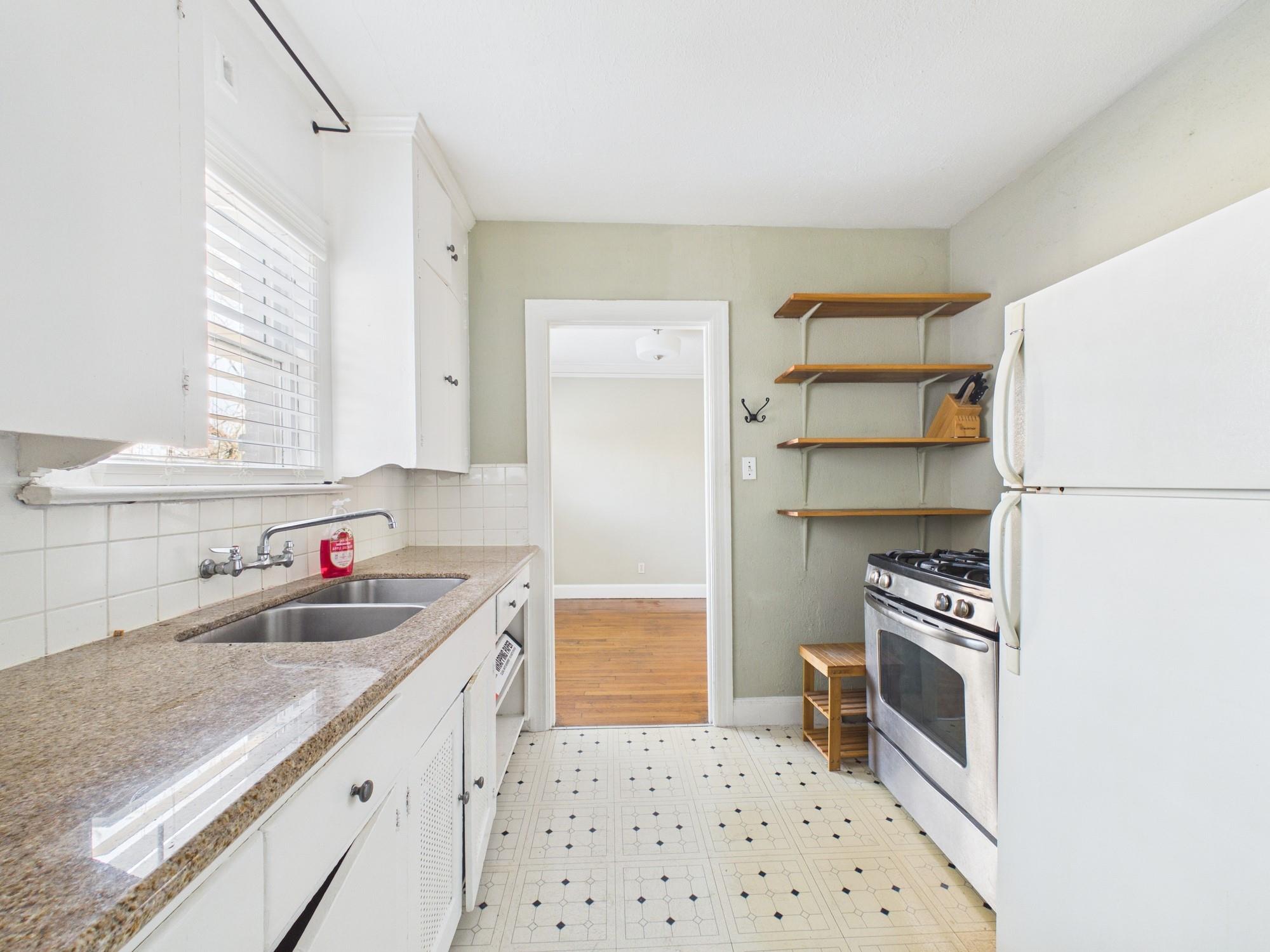 1920 Richmond Avenue # 3