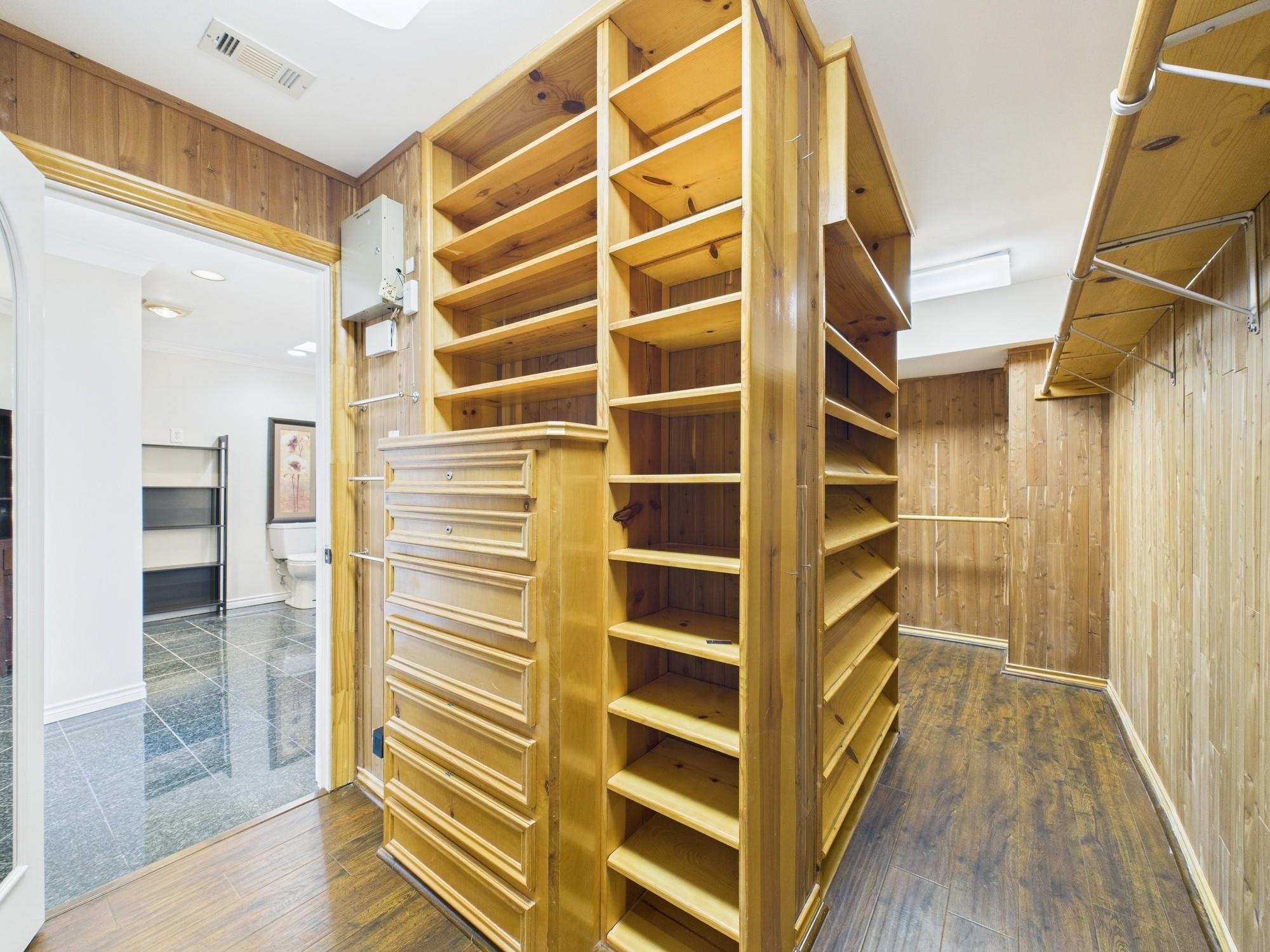 7608 Del Monte Drive