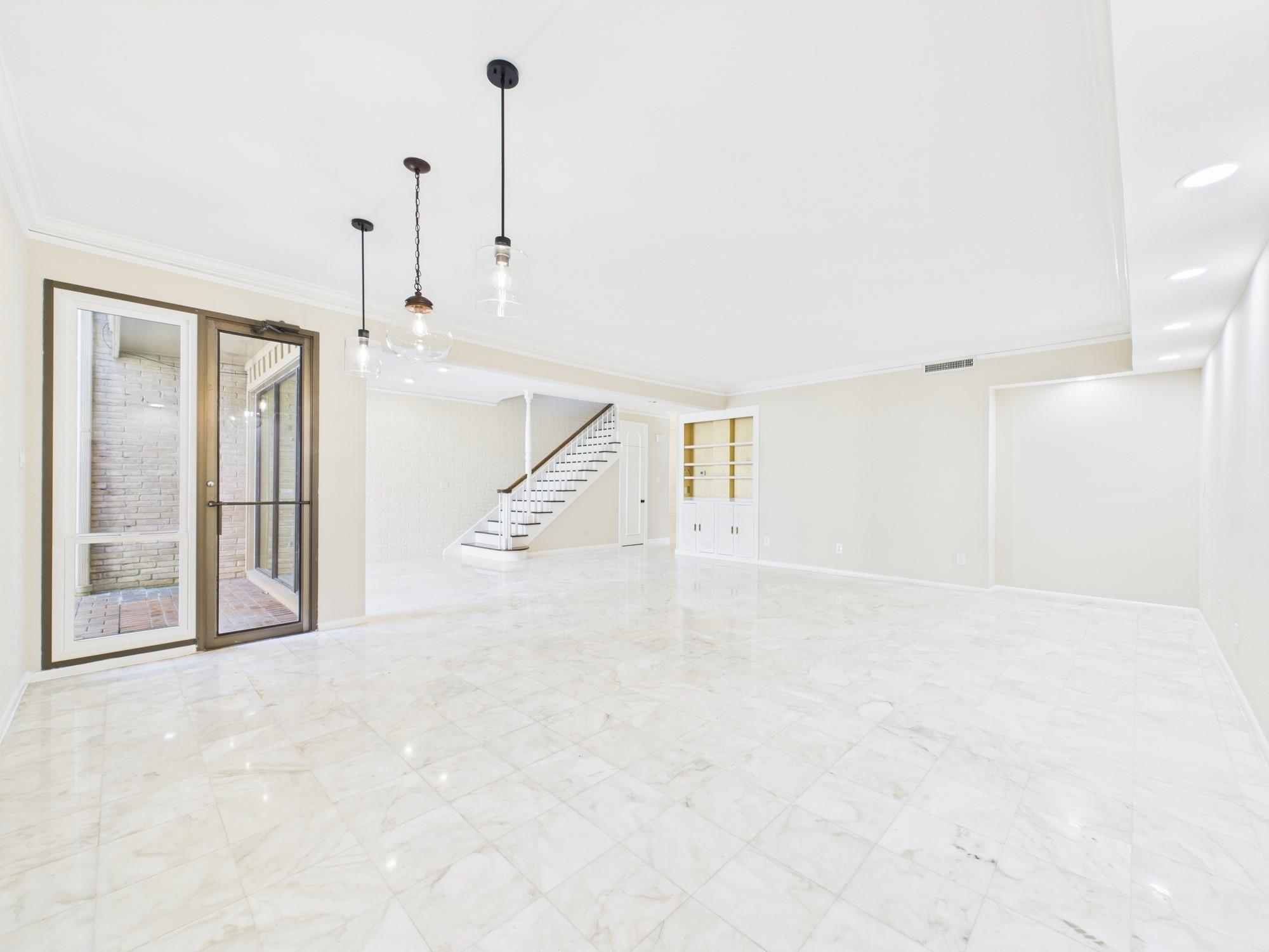 7608 Del Monte Drive