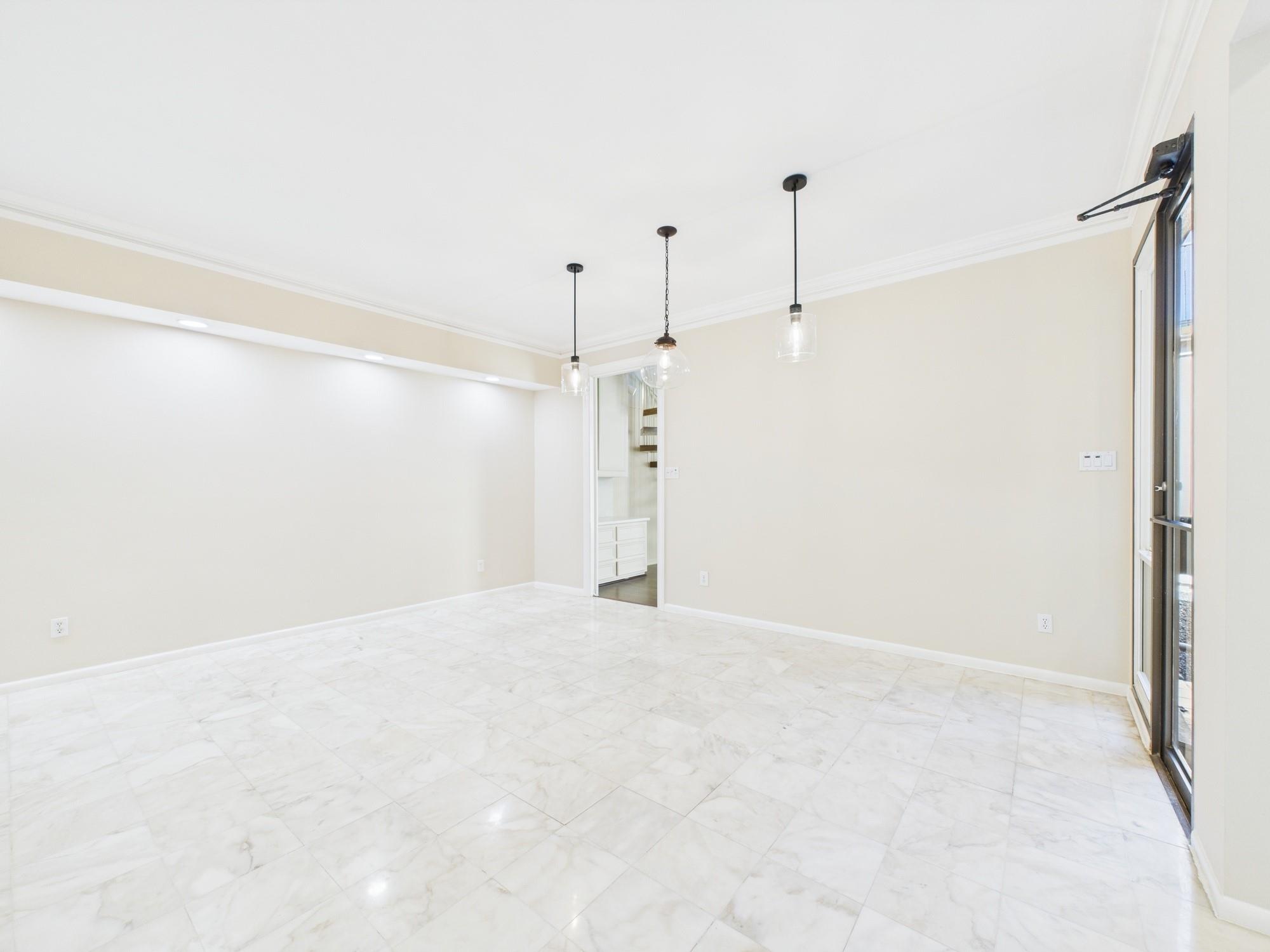 7608 Del Monte Drive