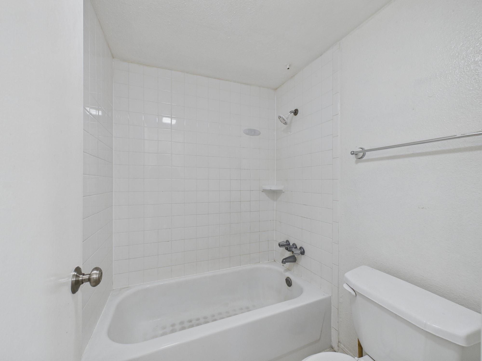 2100 Tanglewilde Street # 133