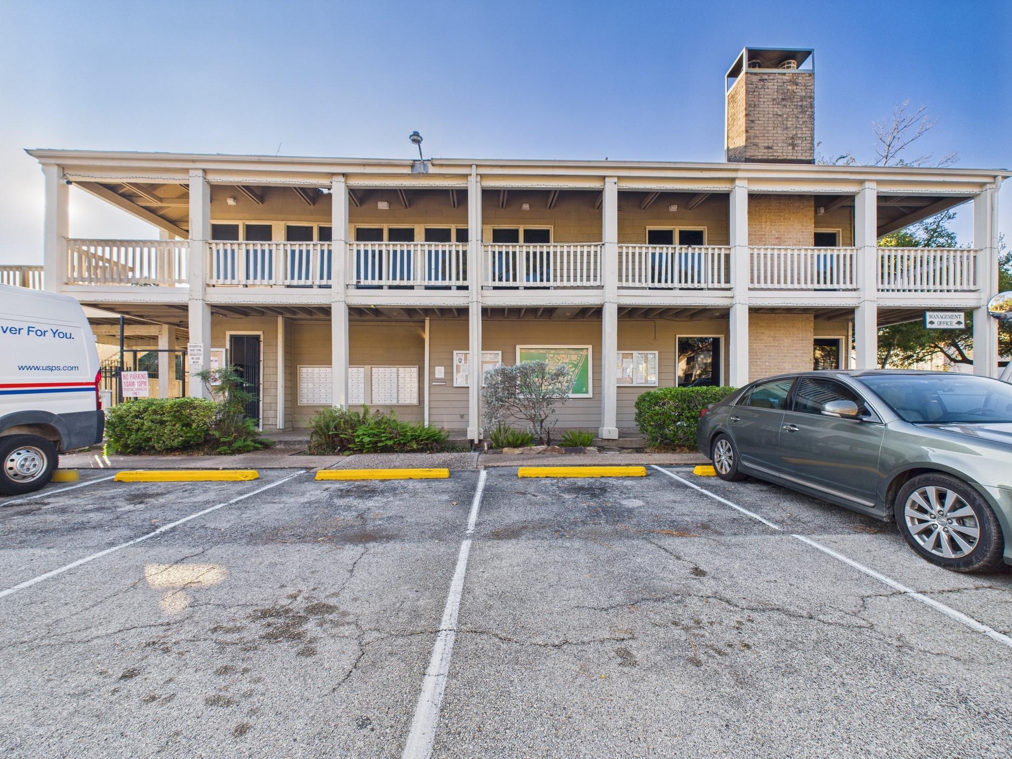 2100 Tanglewilde Street # 133