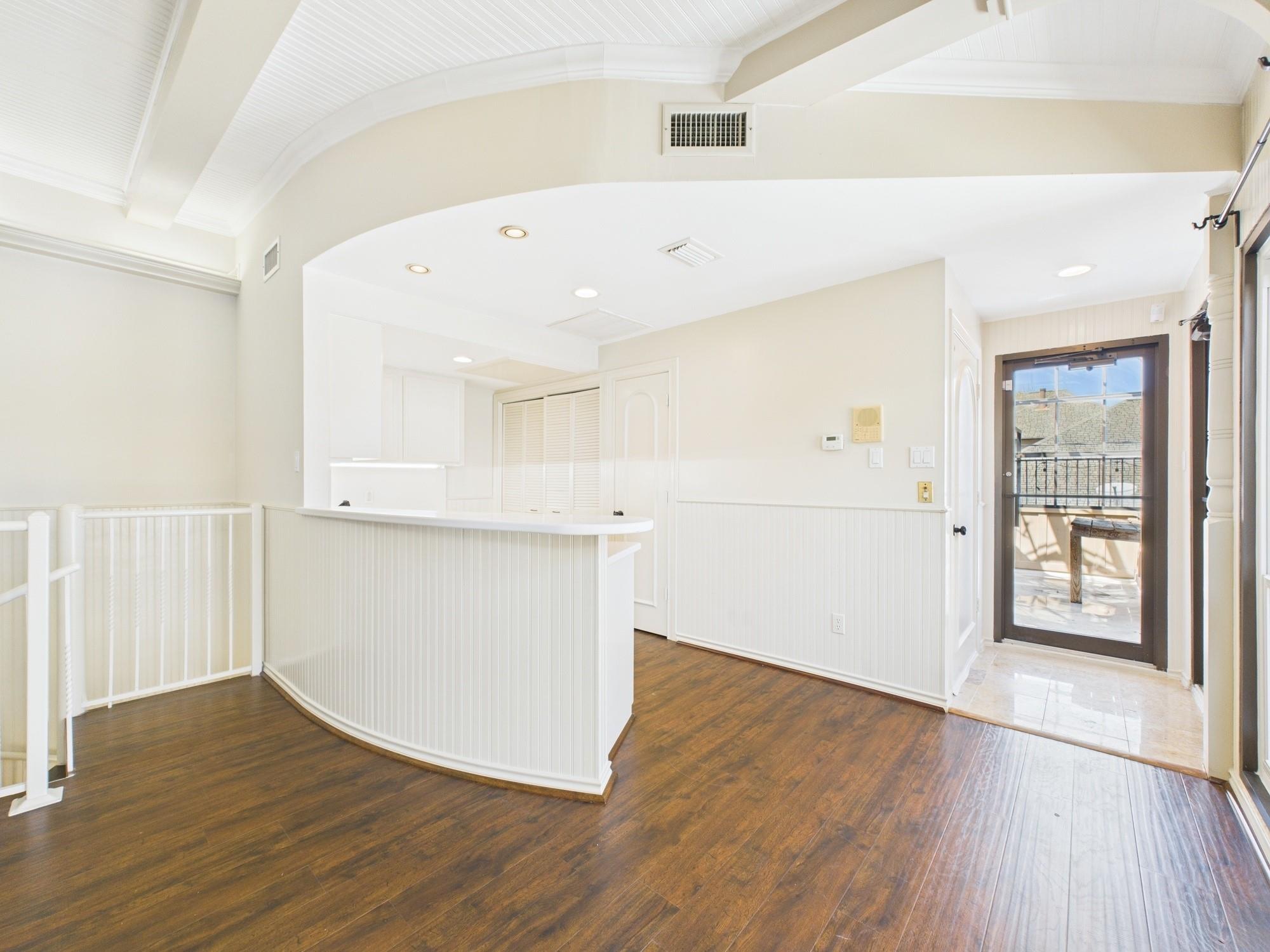 7608 Del Monte Drive, Houston