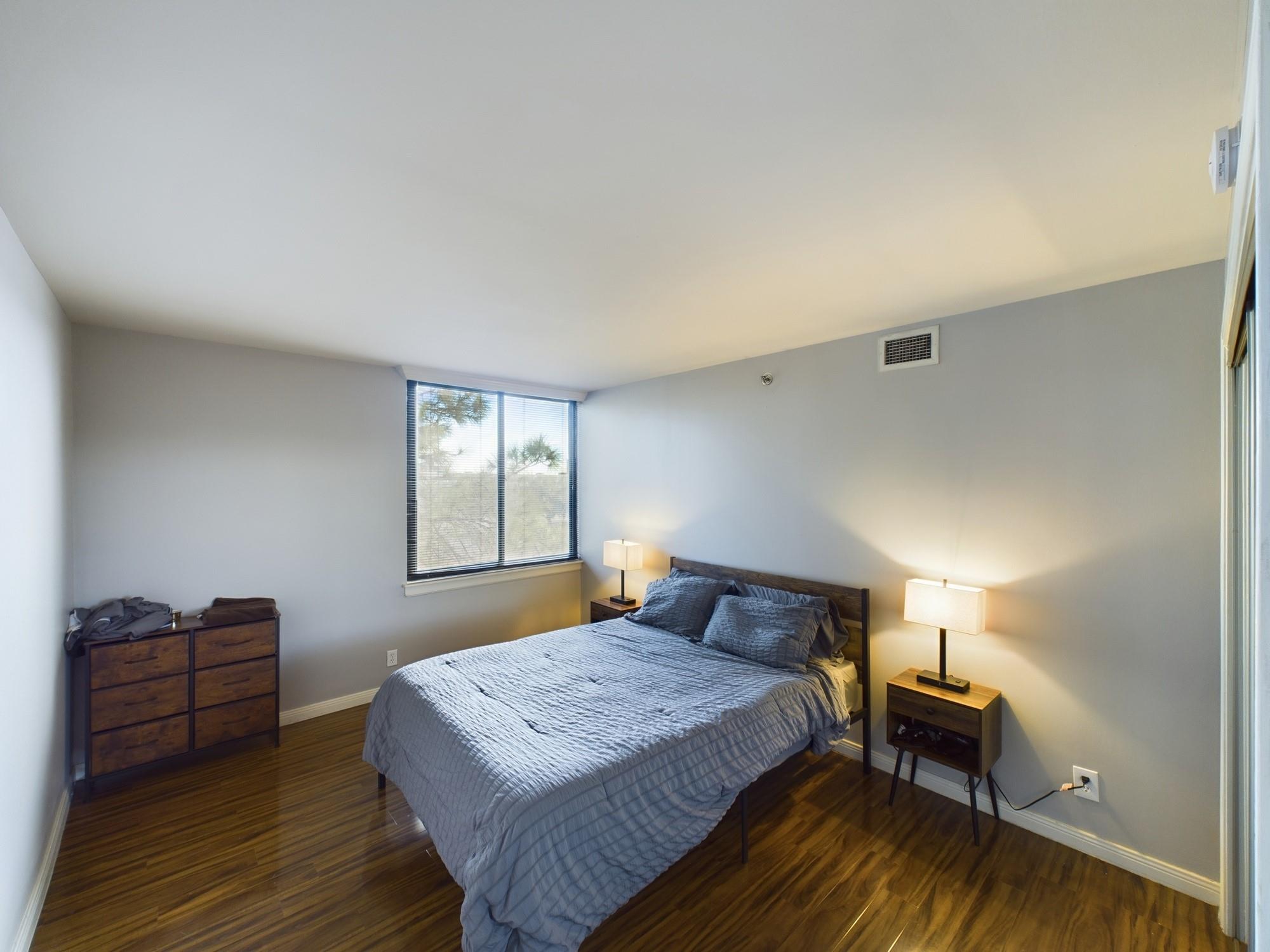 3525 Sage Road # 403