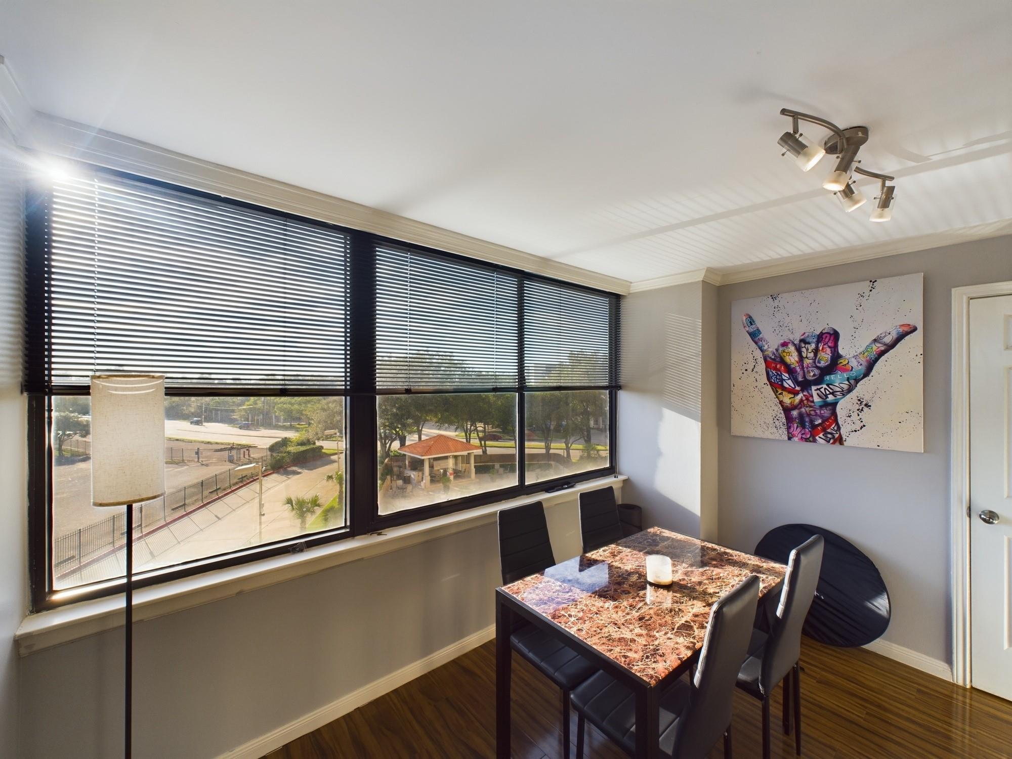 3525 Sage Road # 403