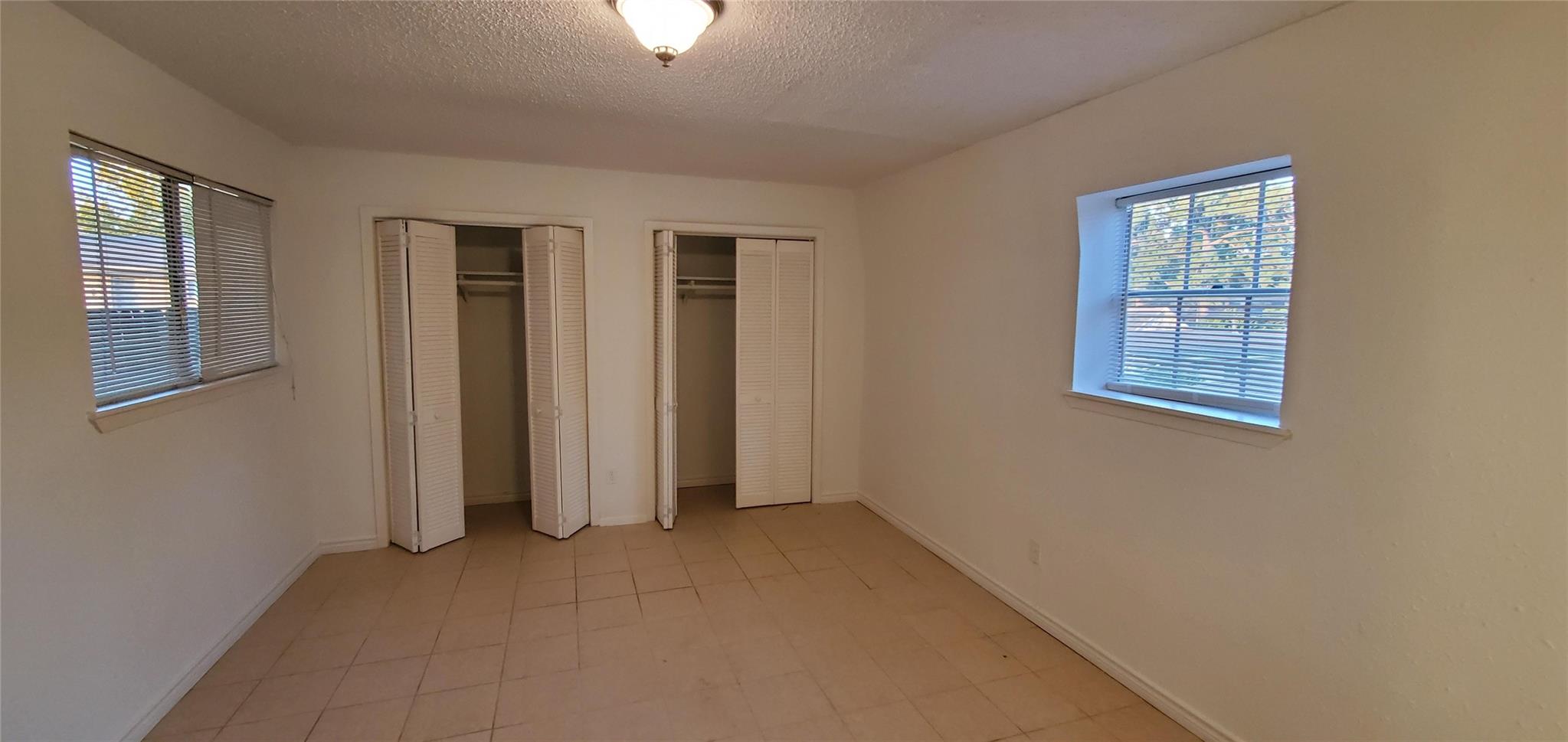 1220 Shadowdale Drive # 20