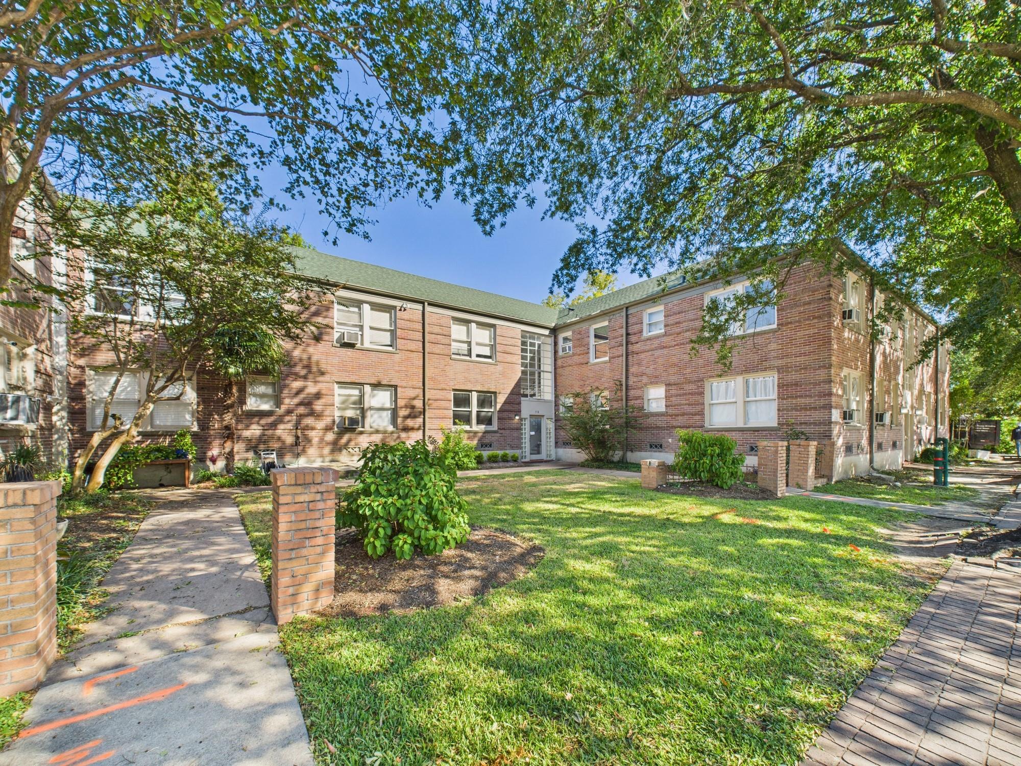 1920 Richmond Avenue # 7