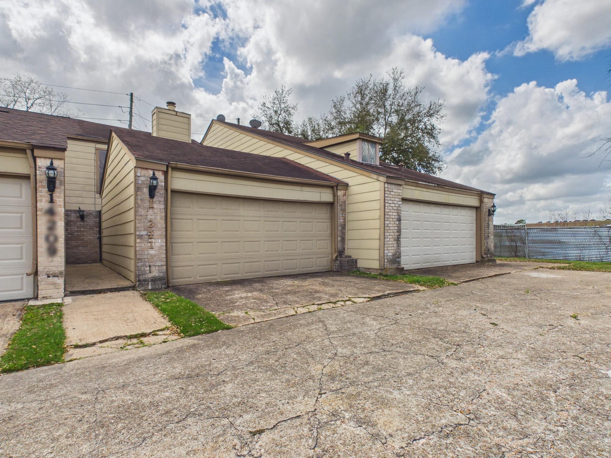 14211 Briarsage Court