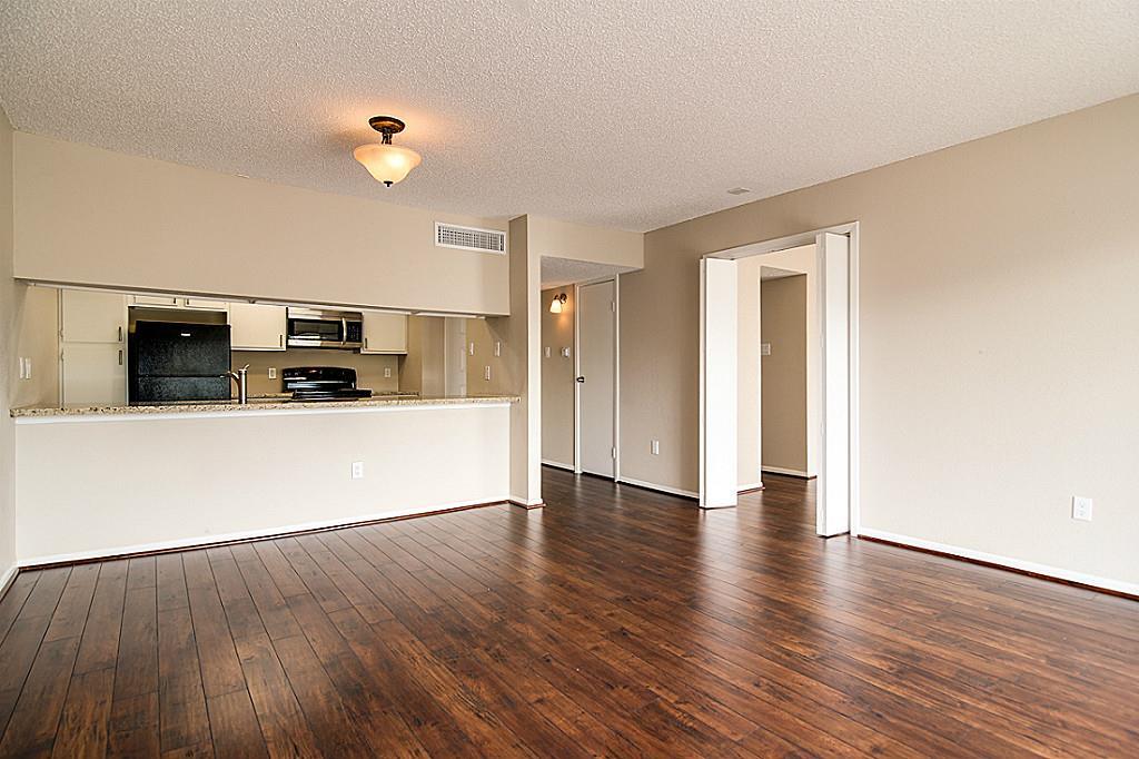 2818 S Bartell Drive # 312