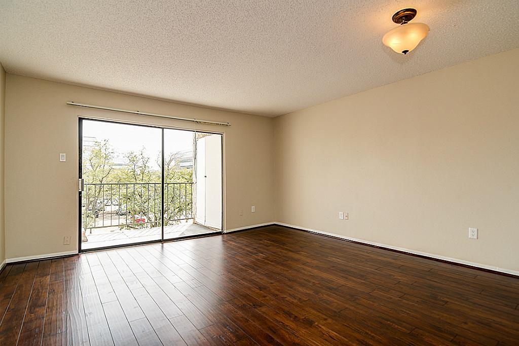 2818 S Bartell Drive # 312