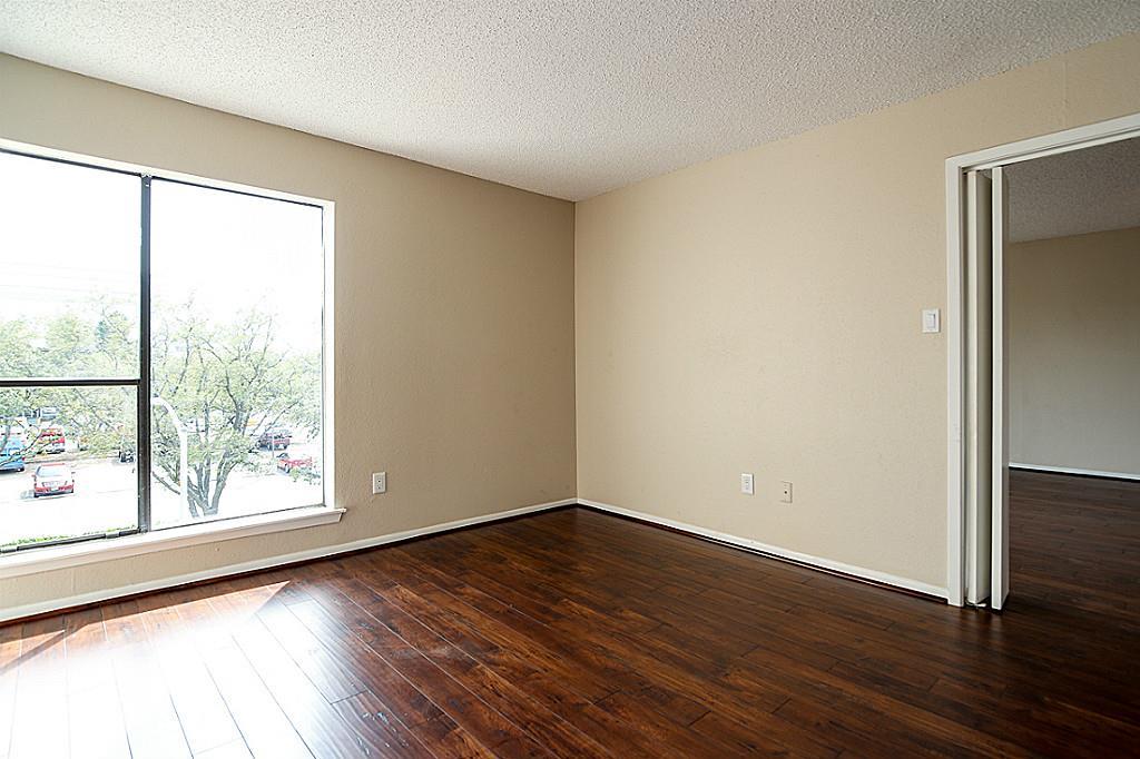 2818 S Bartell Drive # 312
