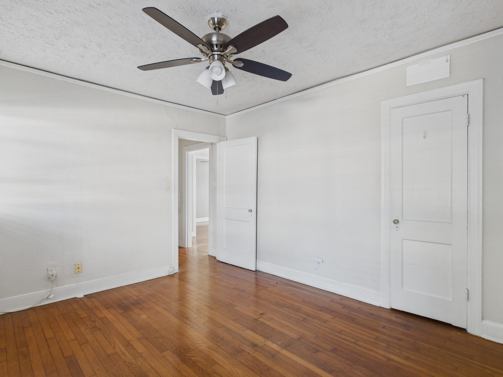 1920 Richmond Avenue # 13