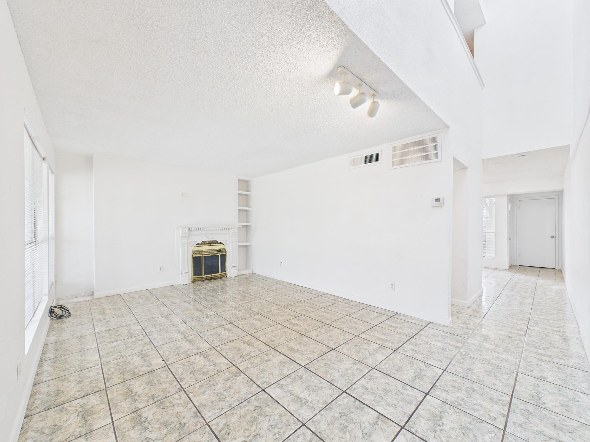 781 Country Place Drive # 2004