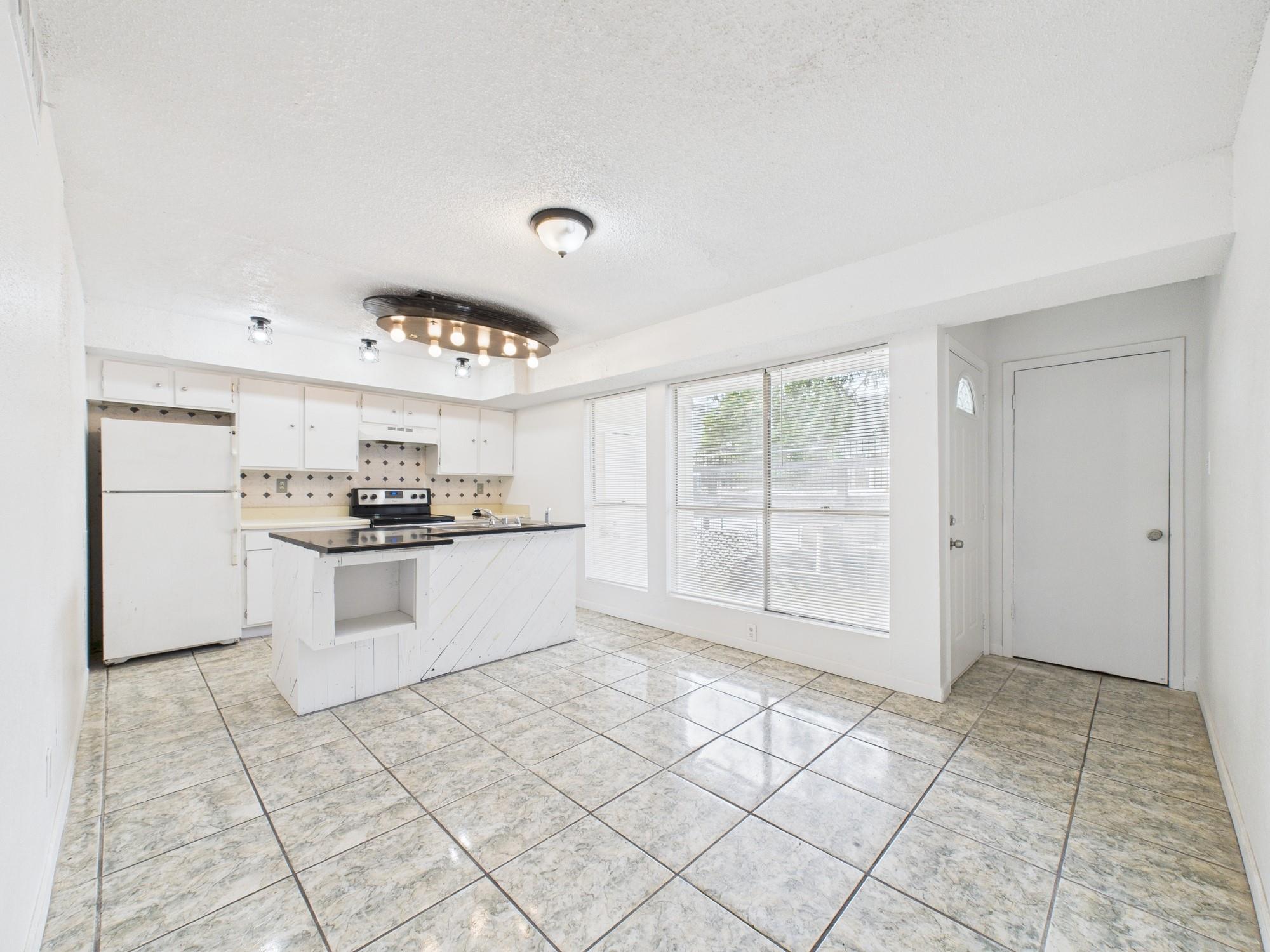 781 Country Place Drive # 2004