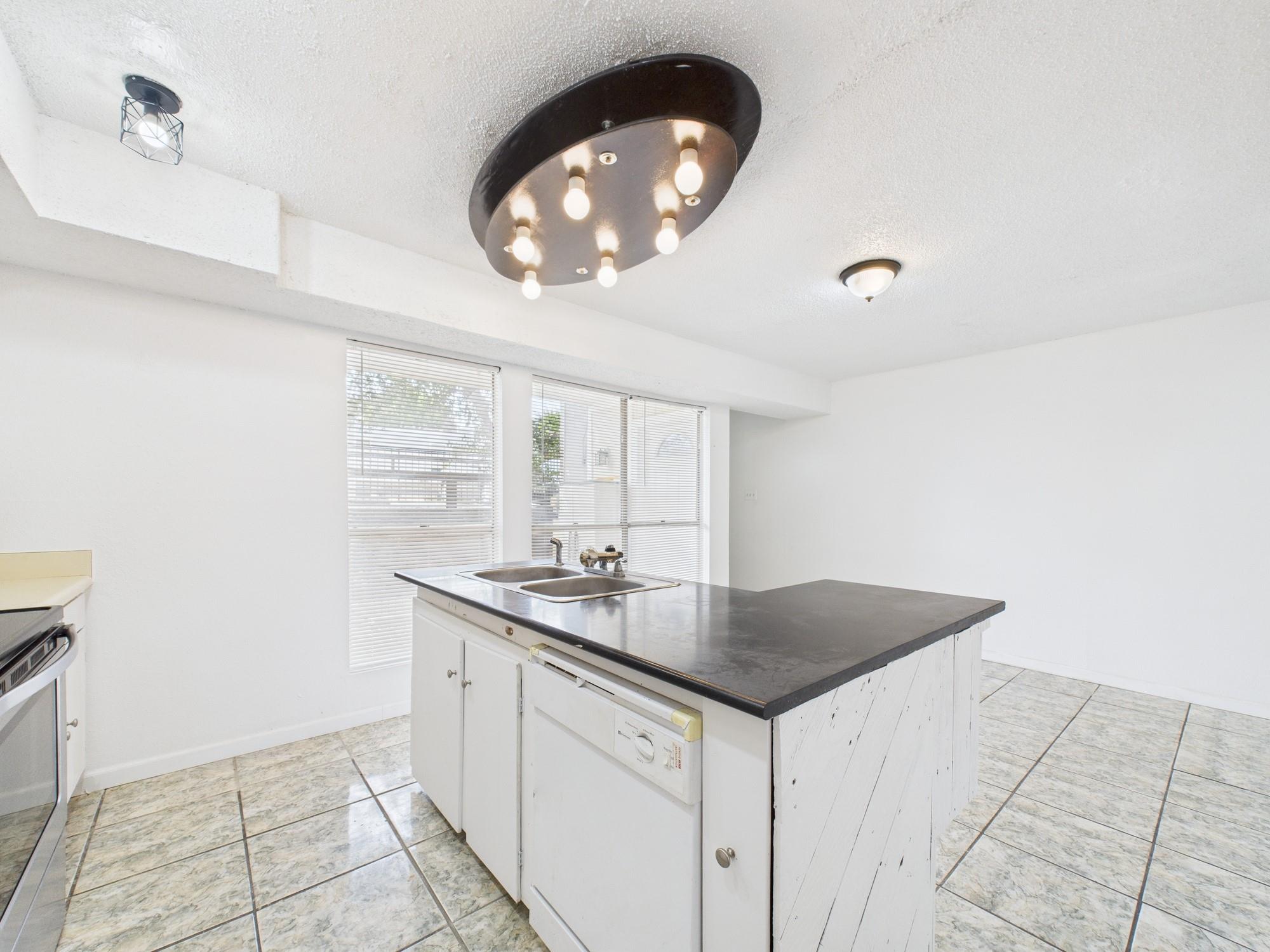 781 Country Place Drive # 2004