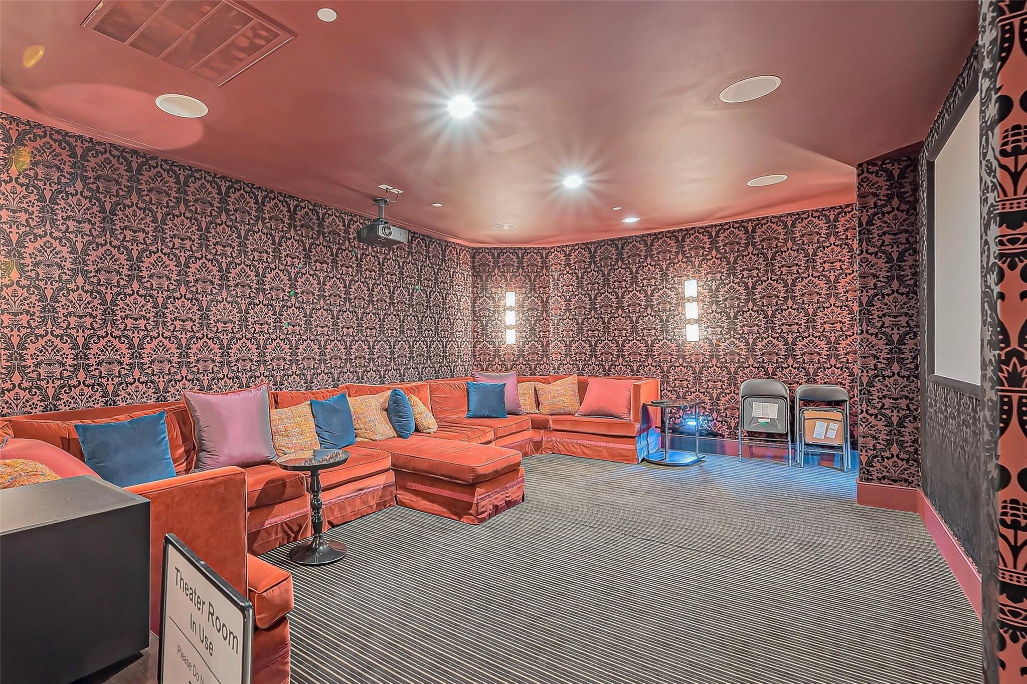 1600 Post Oak Boulevard # 1803
