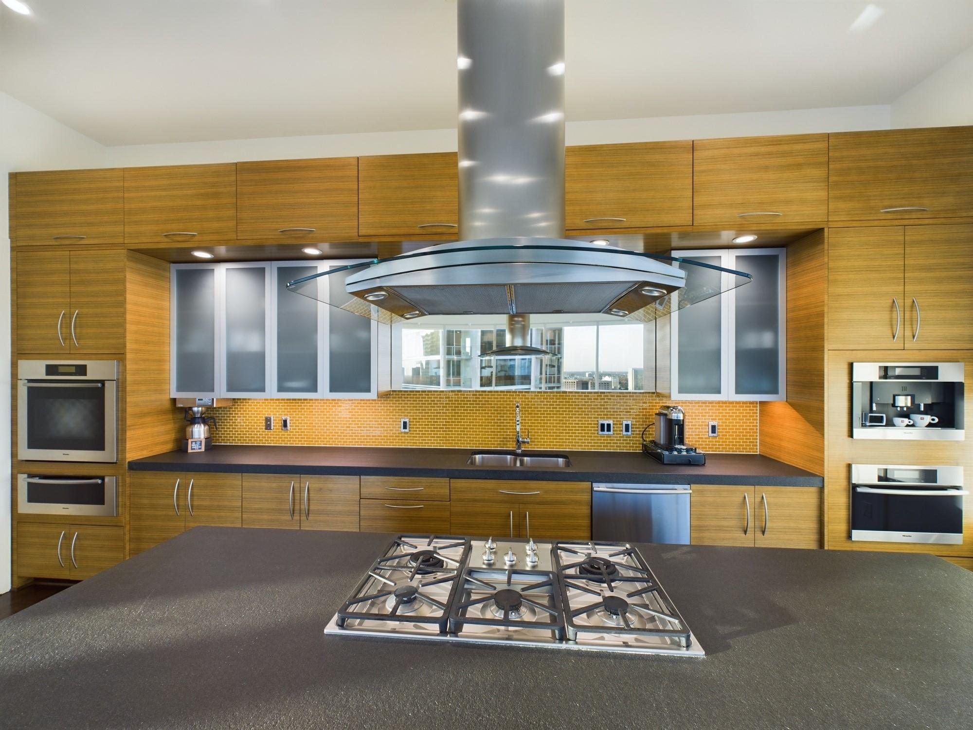 1600 Post Oak Boulevard # 1803