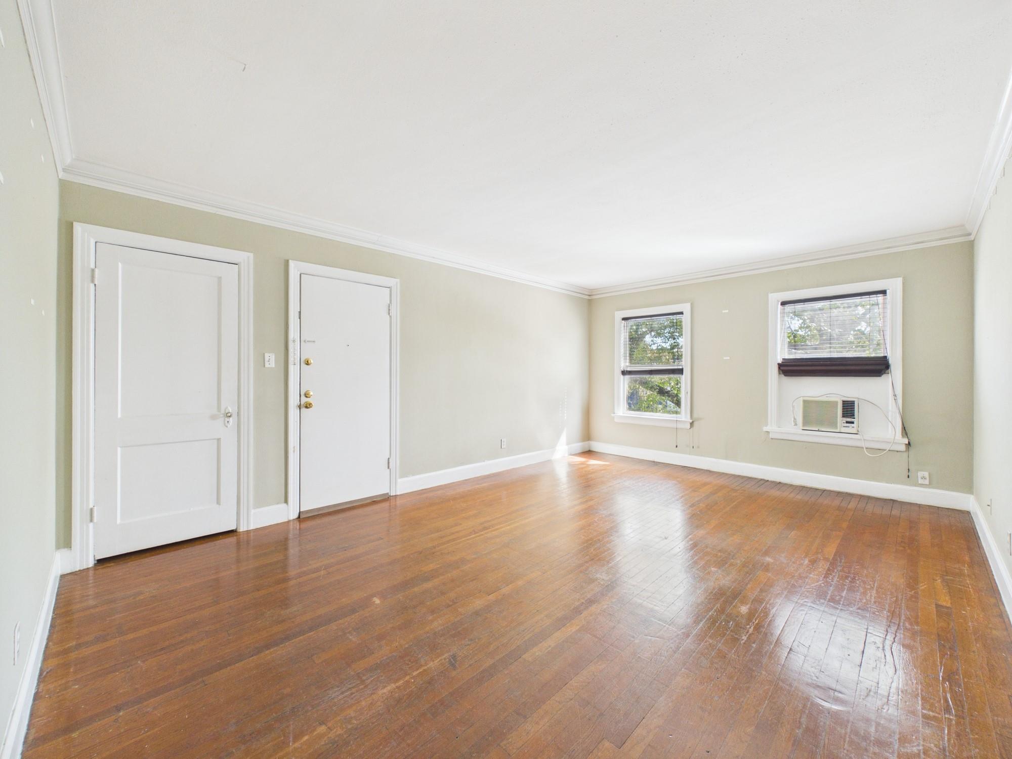 1920 Richmond Avenue # 4