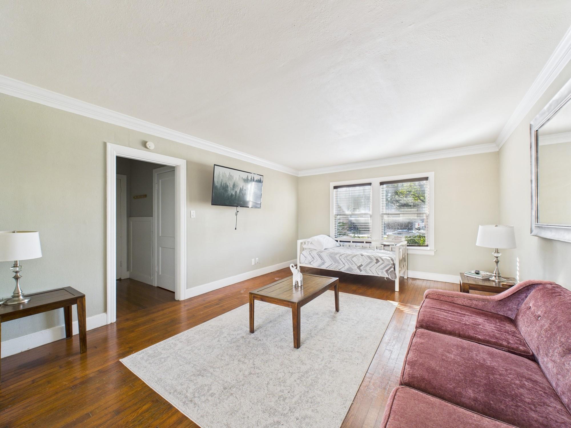 1920 Richmond Avenue # 6