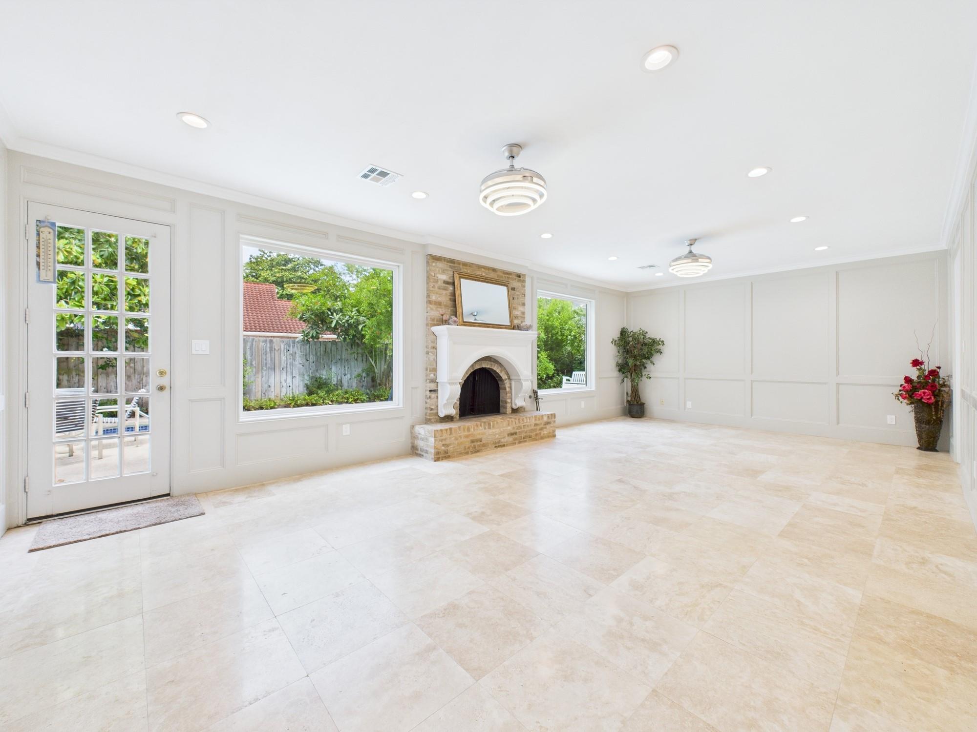 702 Daria Court