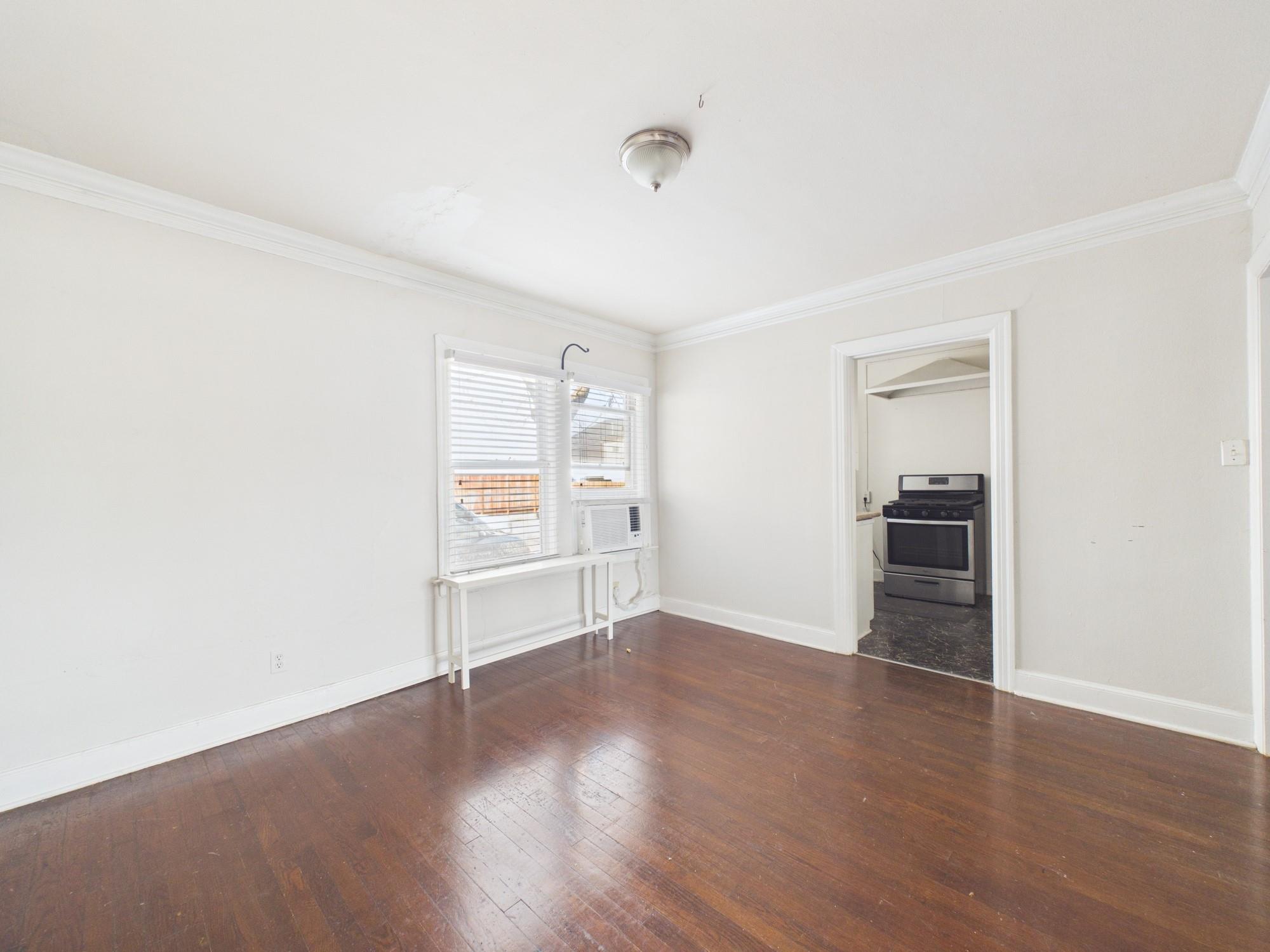 1920 Richmond Avenue # 9