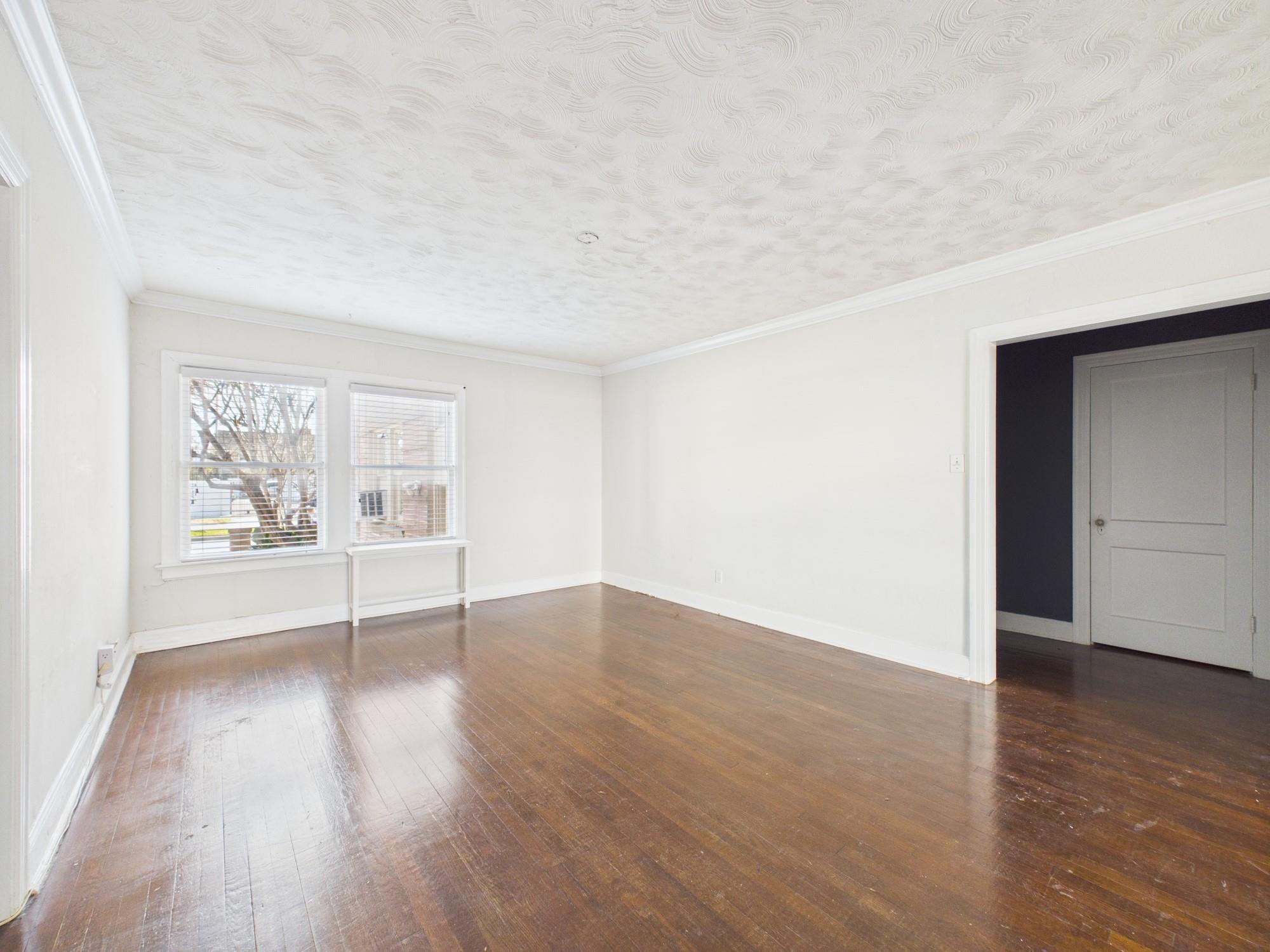 1920 Richmond Avenue # 9