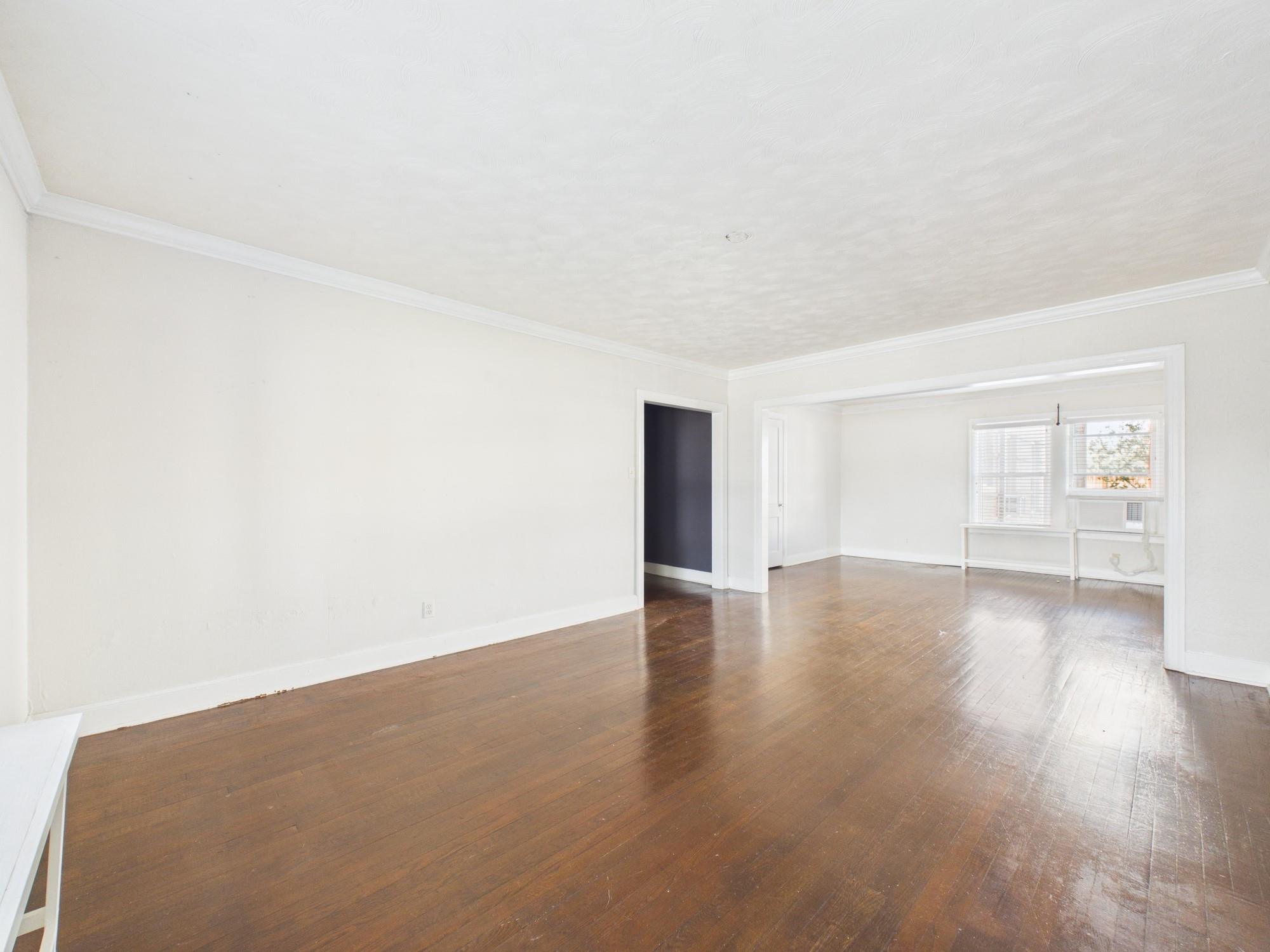 1920 Richmond Avenue # 9