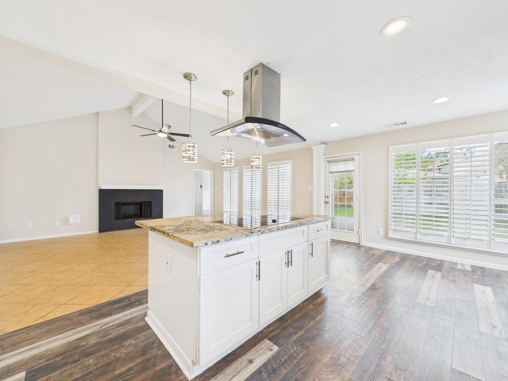 519 Promenade Boulevard