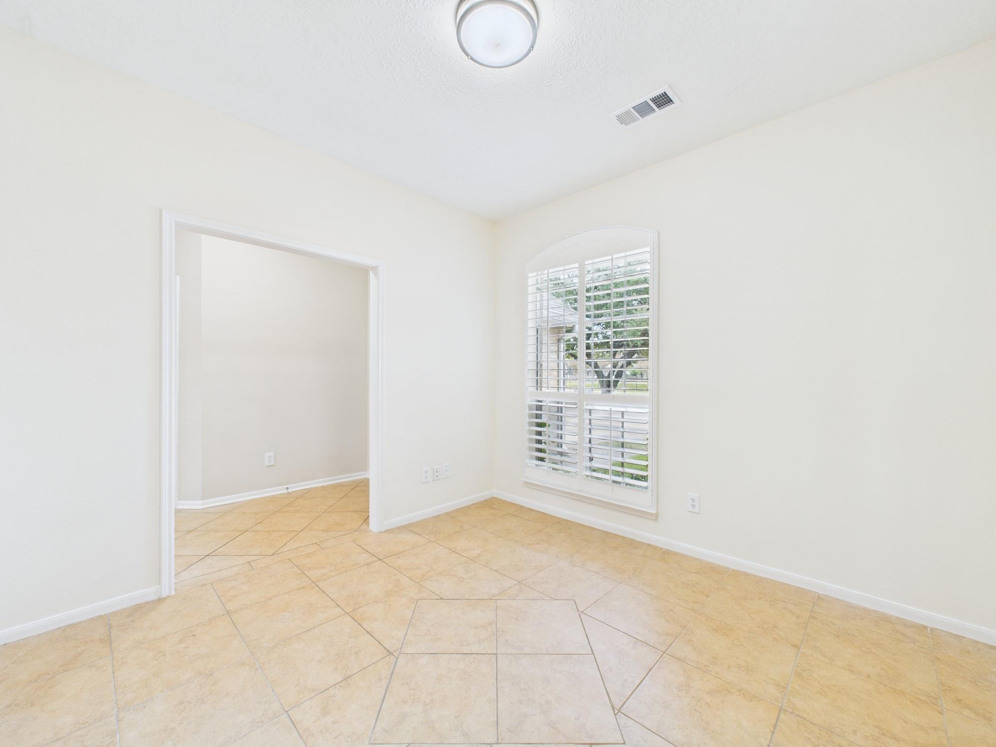 519 Promenade Boulevard