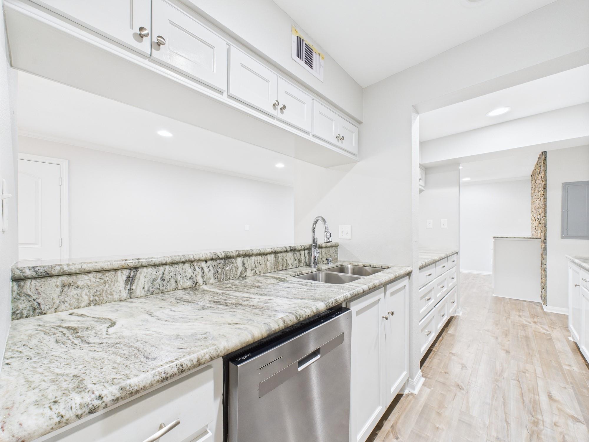 5333 Richmond Avenue # 11