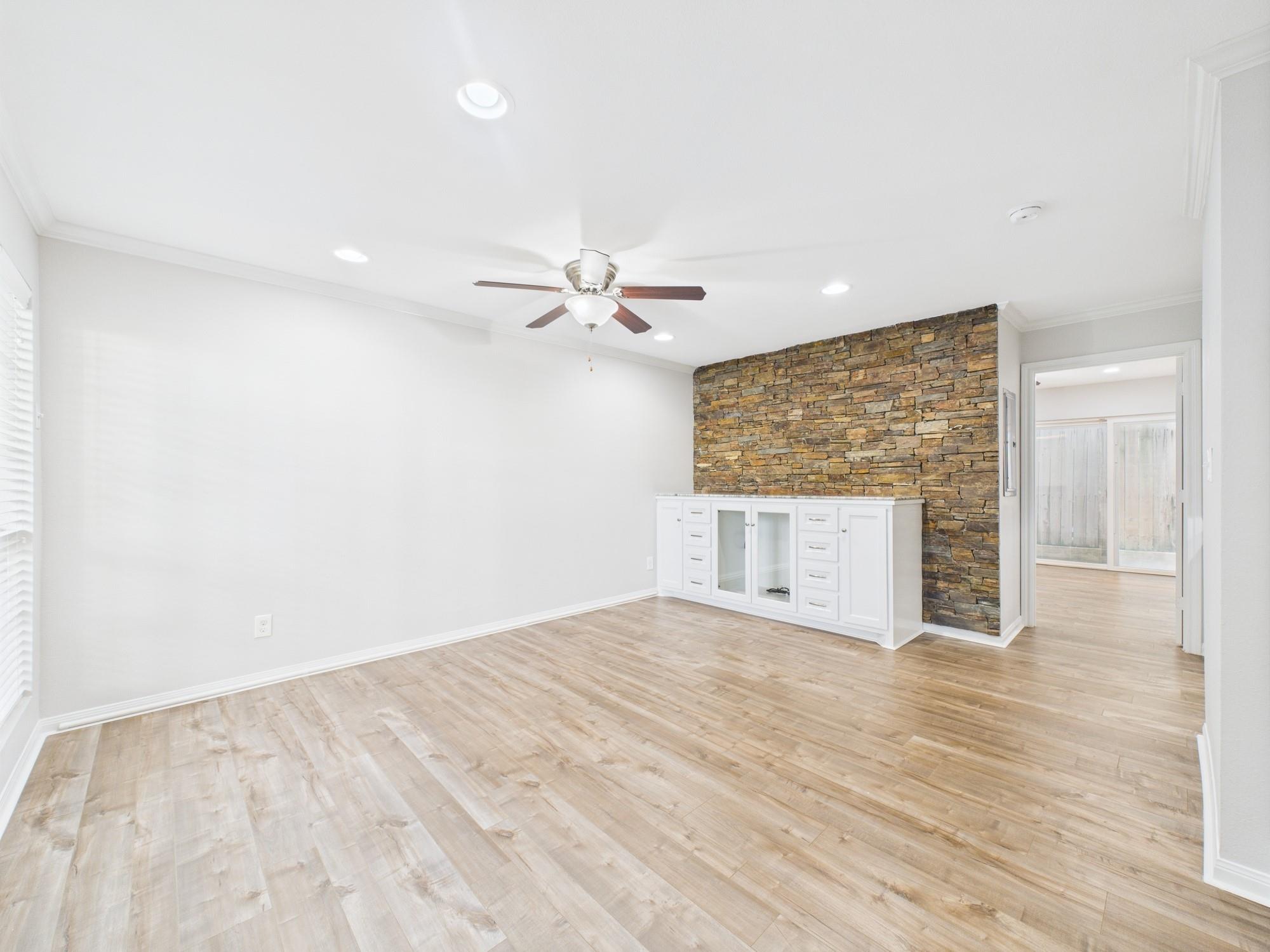 5333 Richmond Avenue # 11