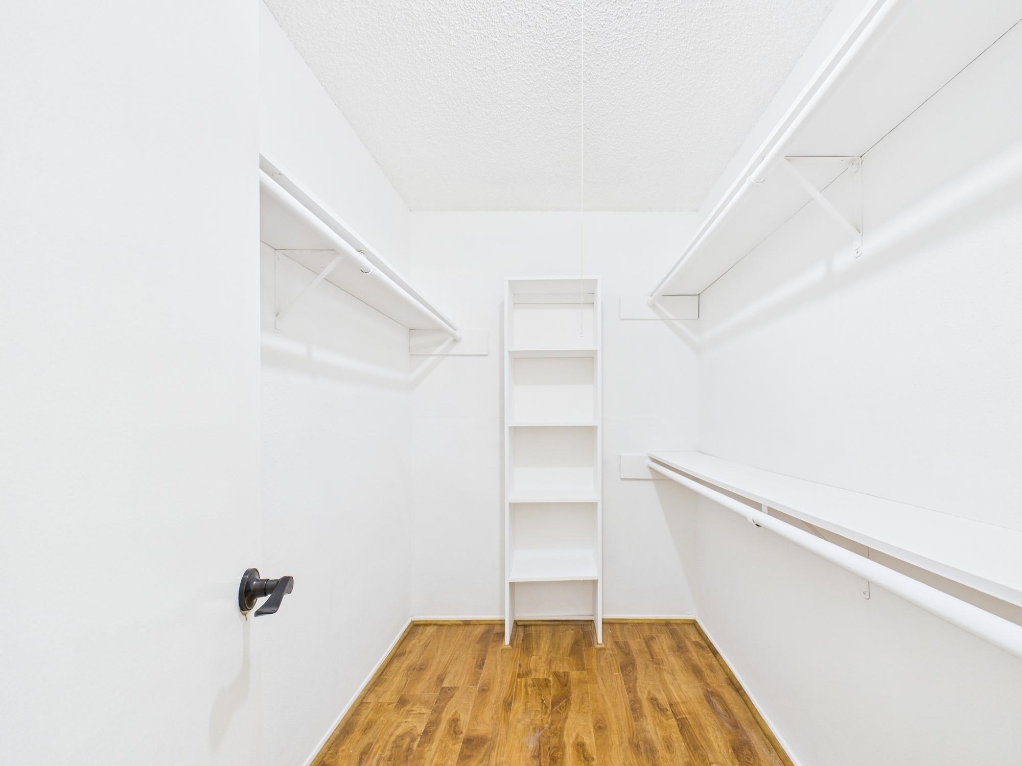 781 Country Place Drive # 2052
