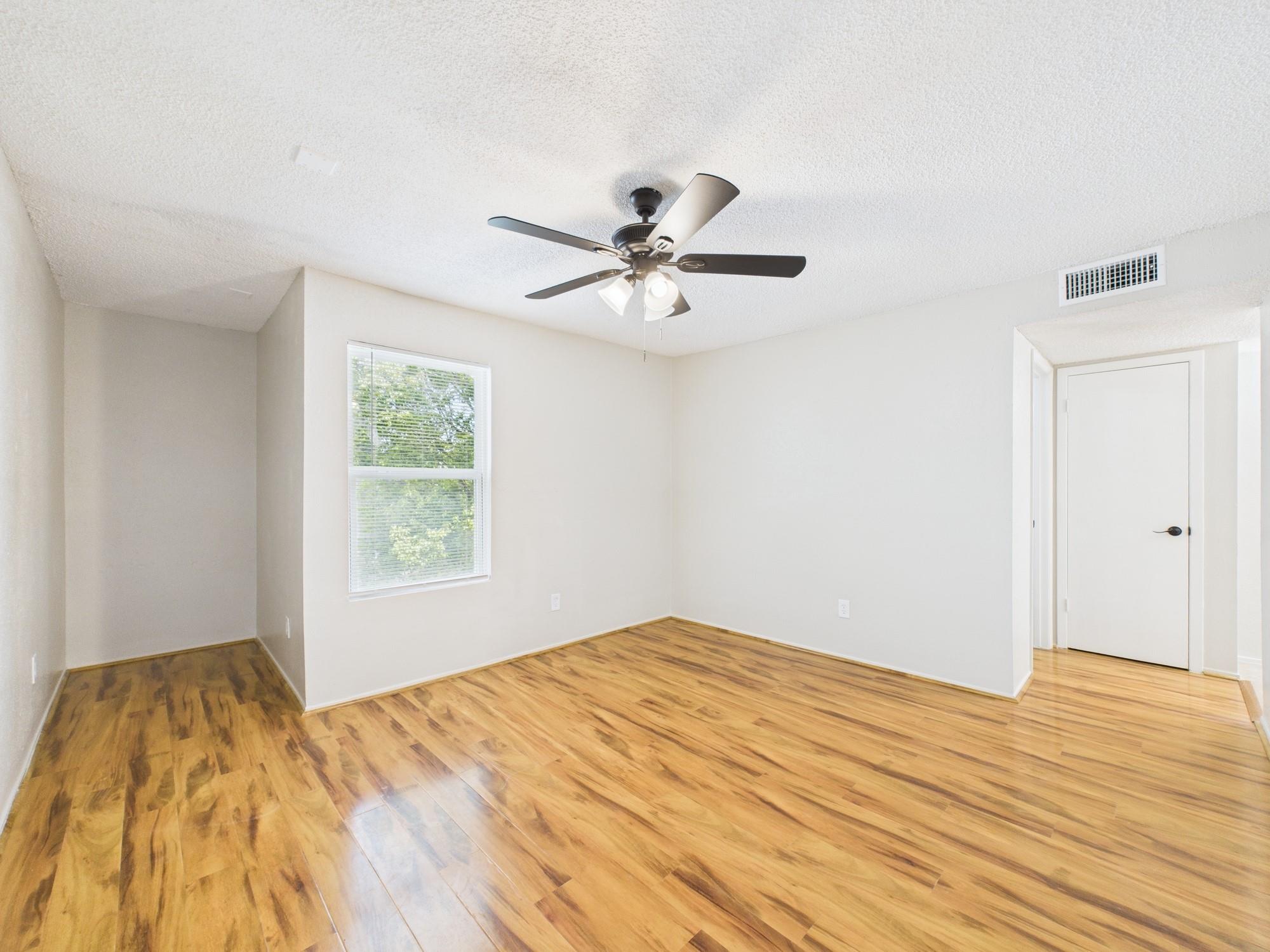 781 Country Place Drive # 2052