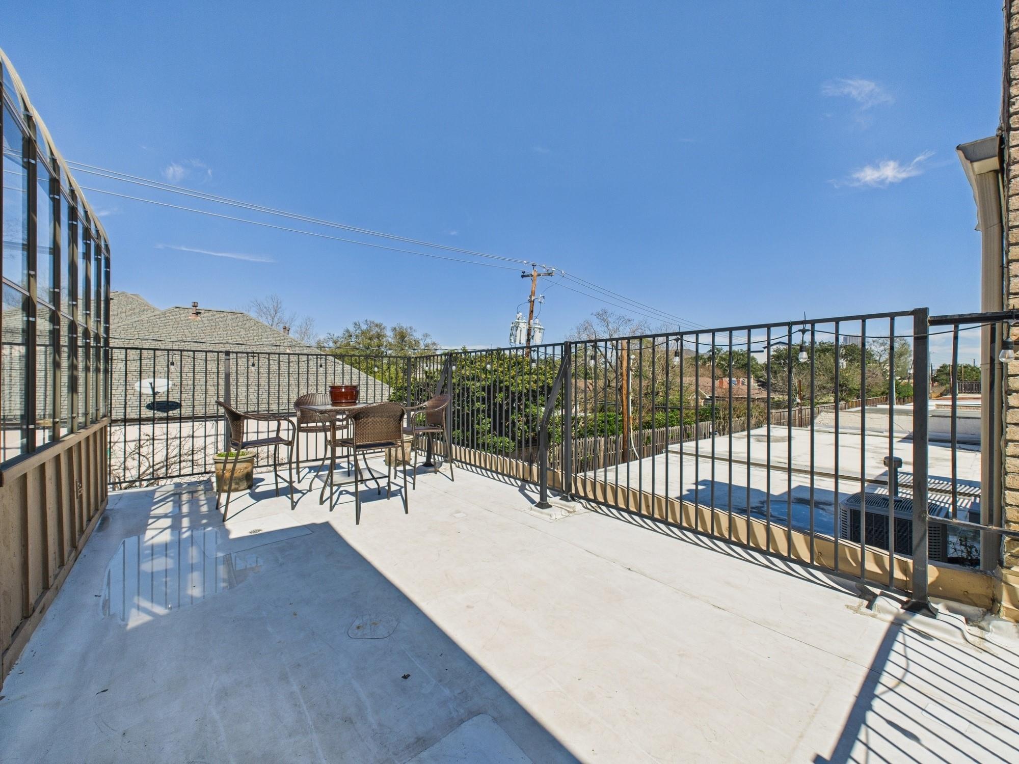 7608 Del Monte Drive